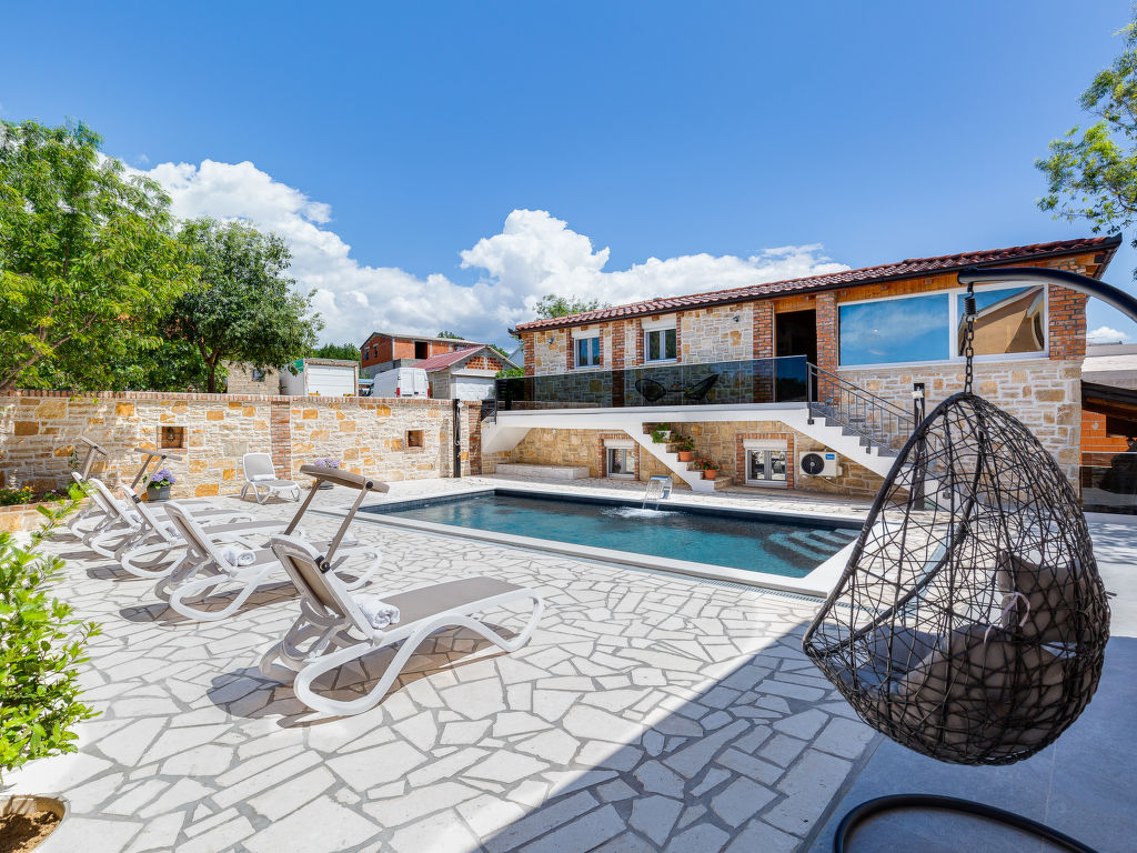 Villa Frane cover