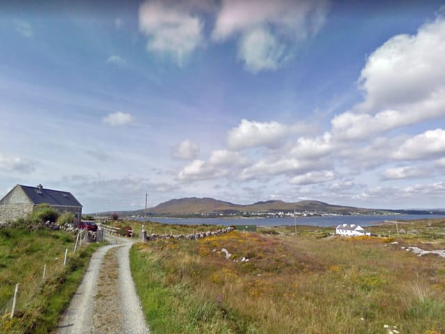 Bridies Holiday Cottage Roundstone