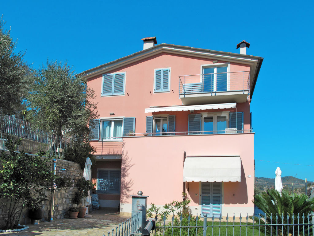 Ulivi sul Mare cover
