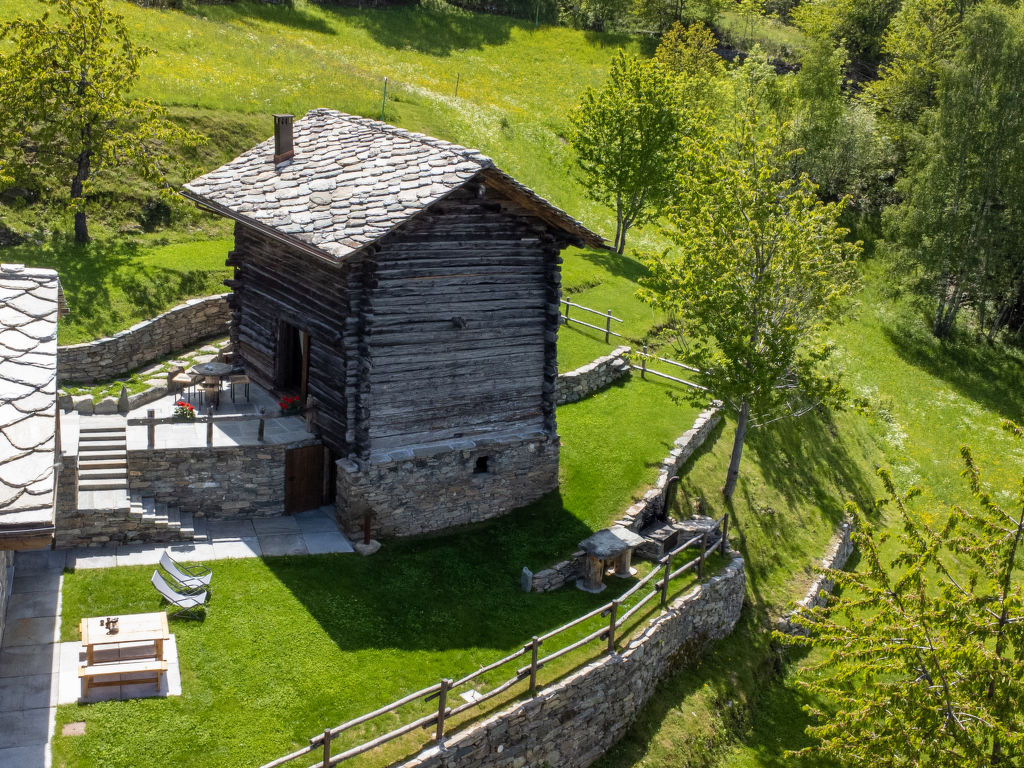 Chalet les Combes cover