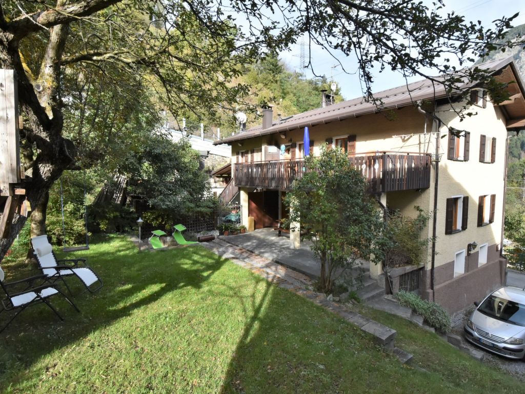 Casa Le Fontane cover