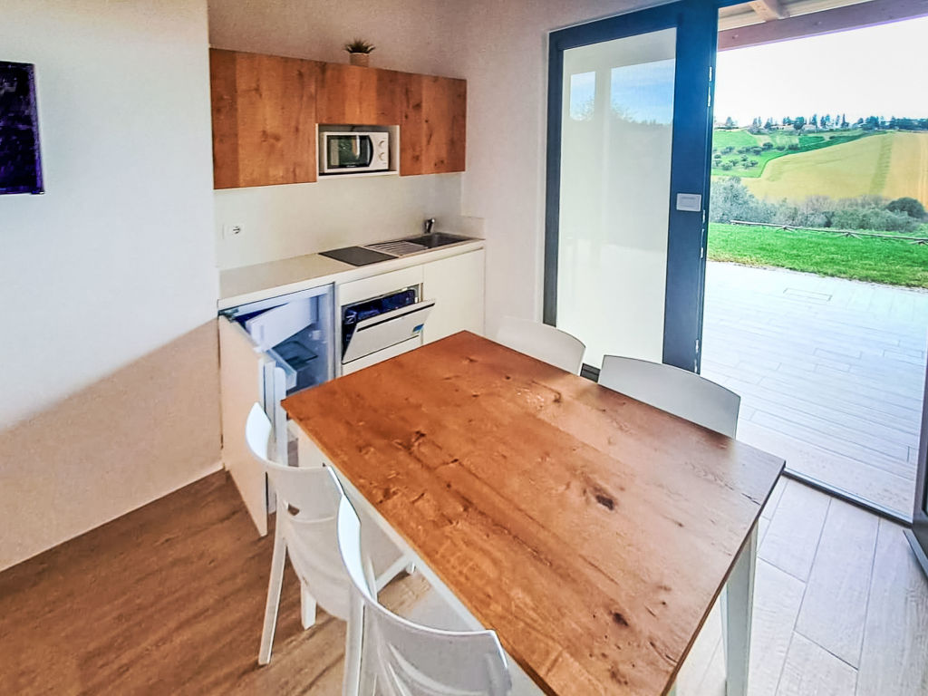 Roseto Apartments Trilo 2