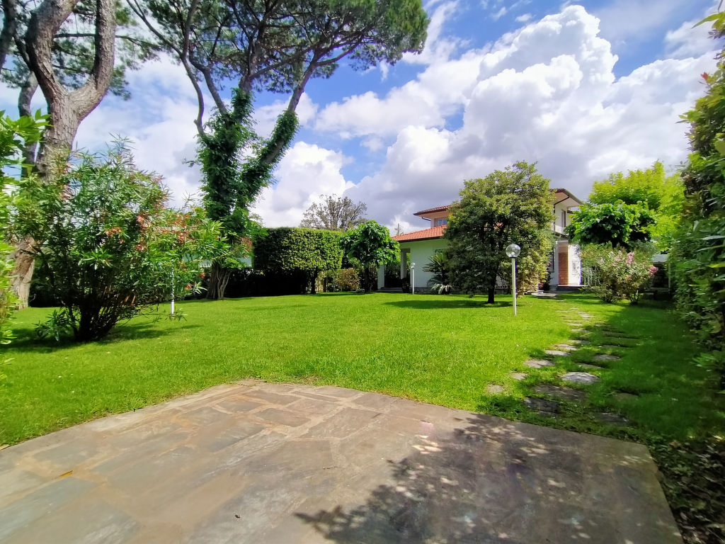 Villa Martino cover