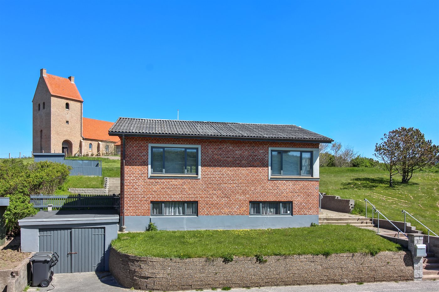 Strandvejen 44, Hjørring