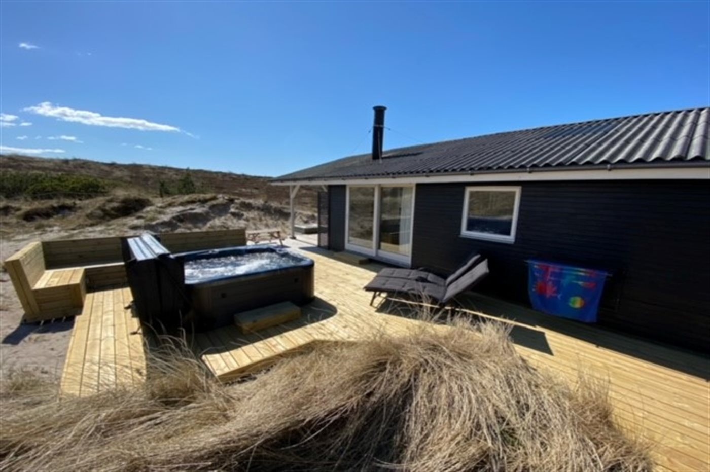 Julianevej 60, Hvide Sande cover