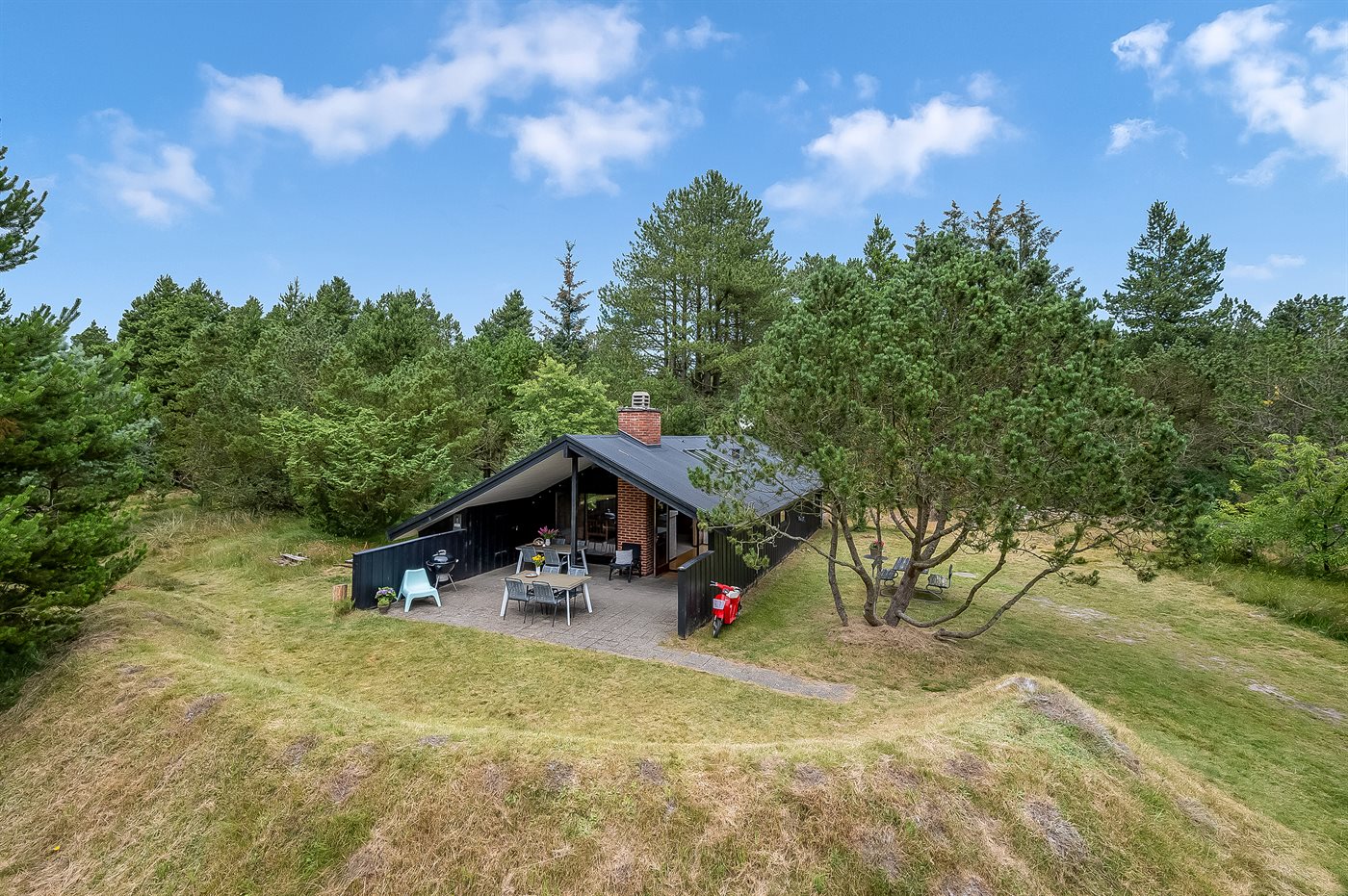 Sikavej 9, Oksbøl