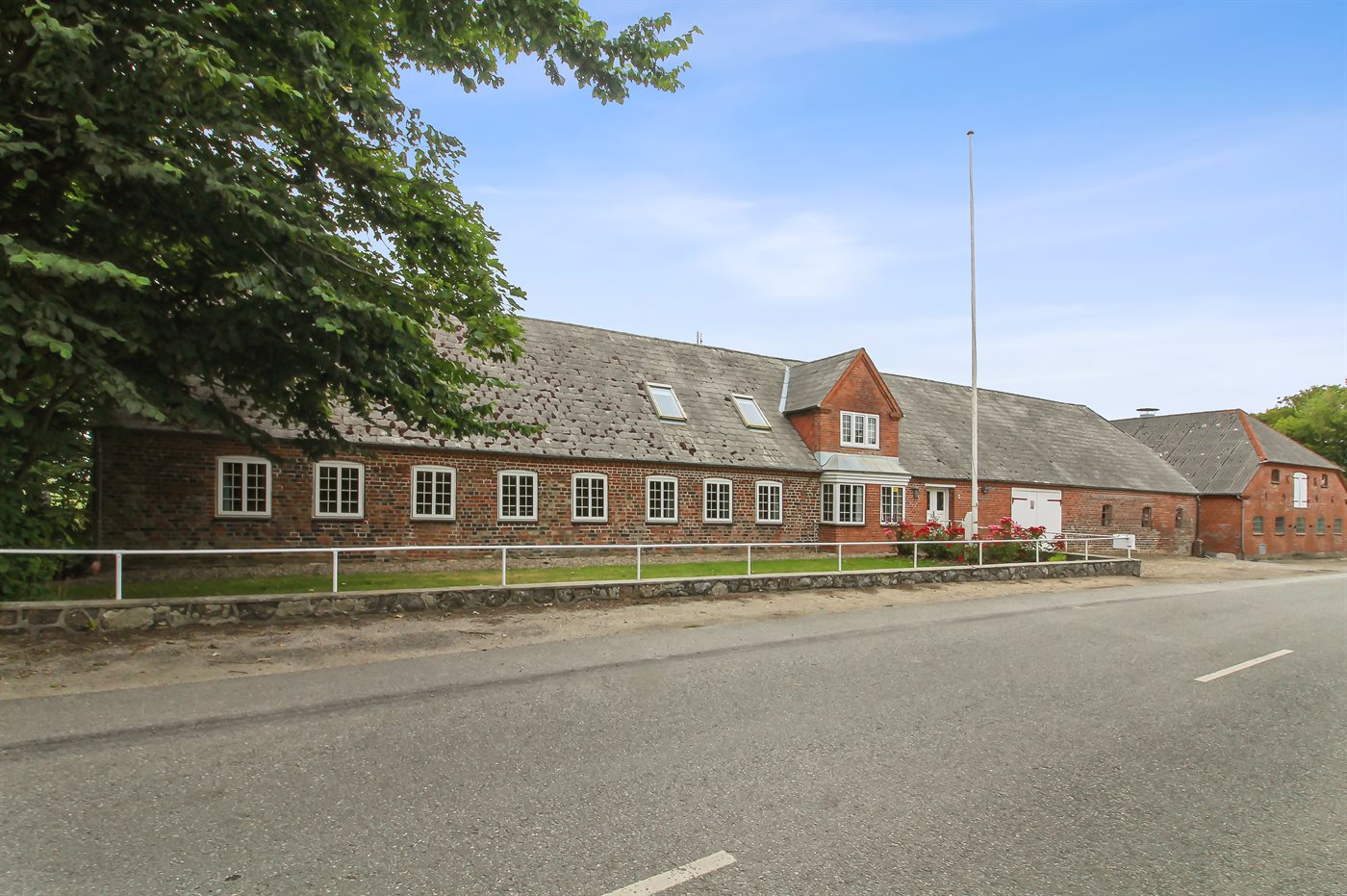 Østerende 5, Bredebro cover