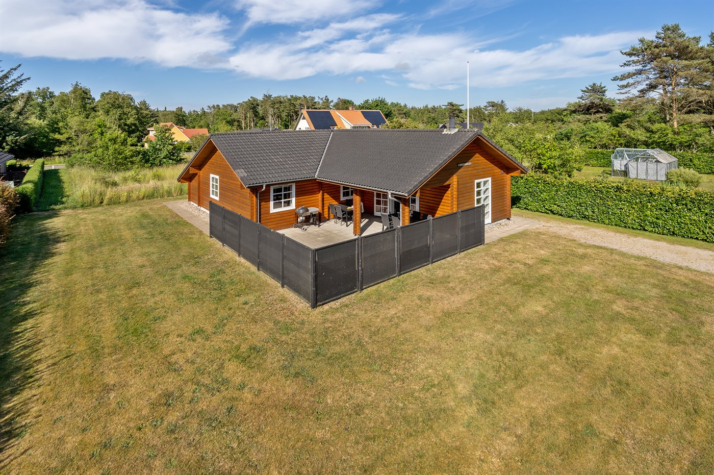 Mellemvej 3, Læsø cover