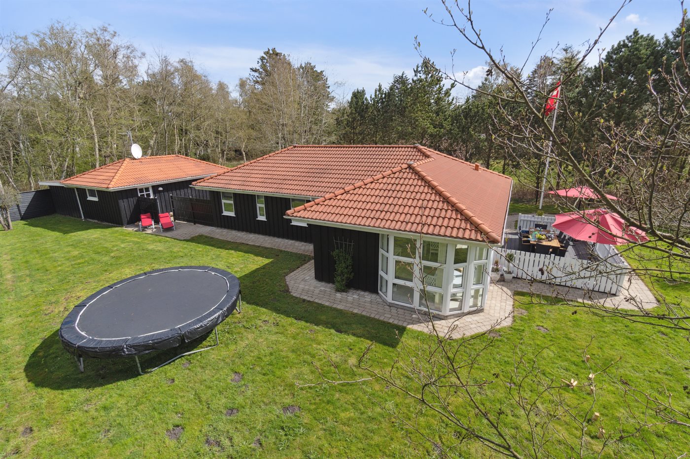 Skovbrynet 8, Hals