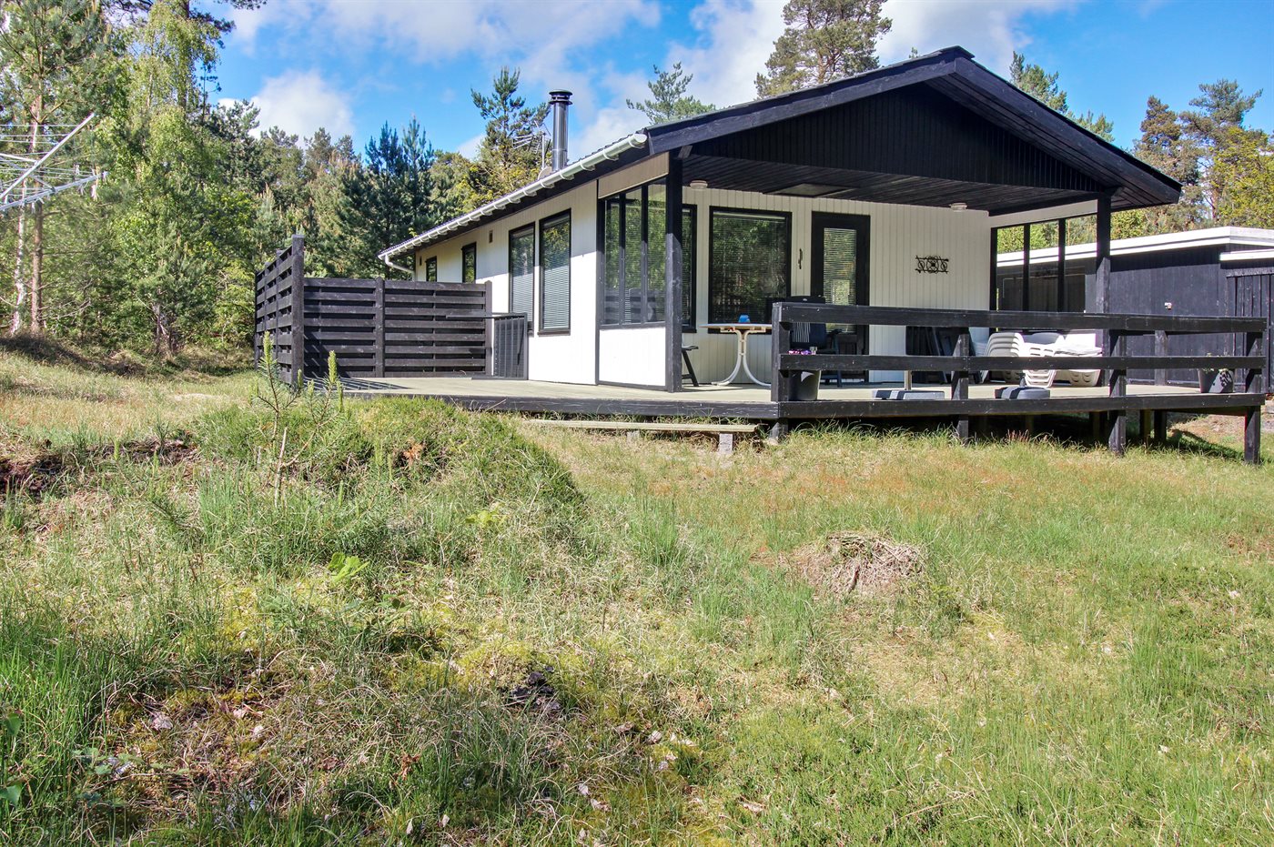 Fyrreskoven 15, Aakirkeby