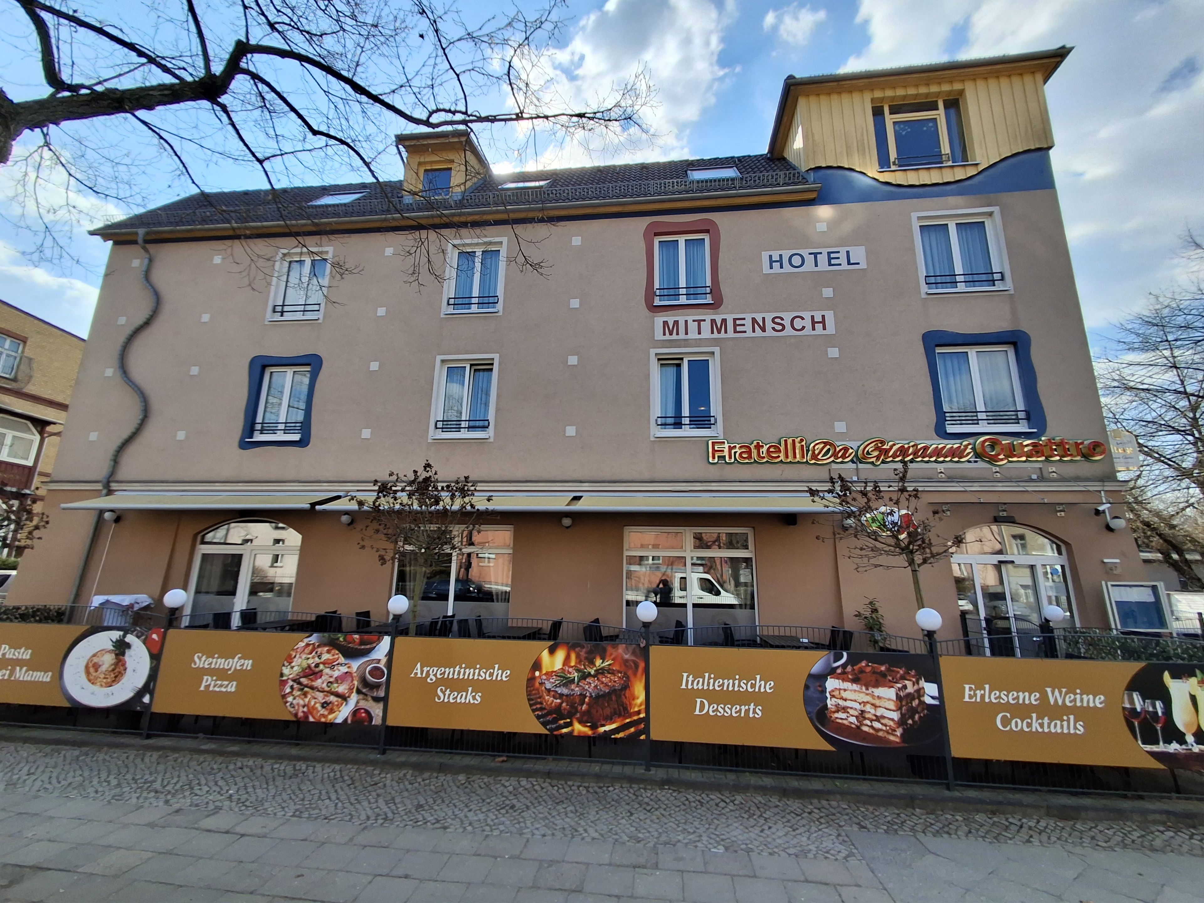 Hotel Mit-Mensch