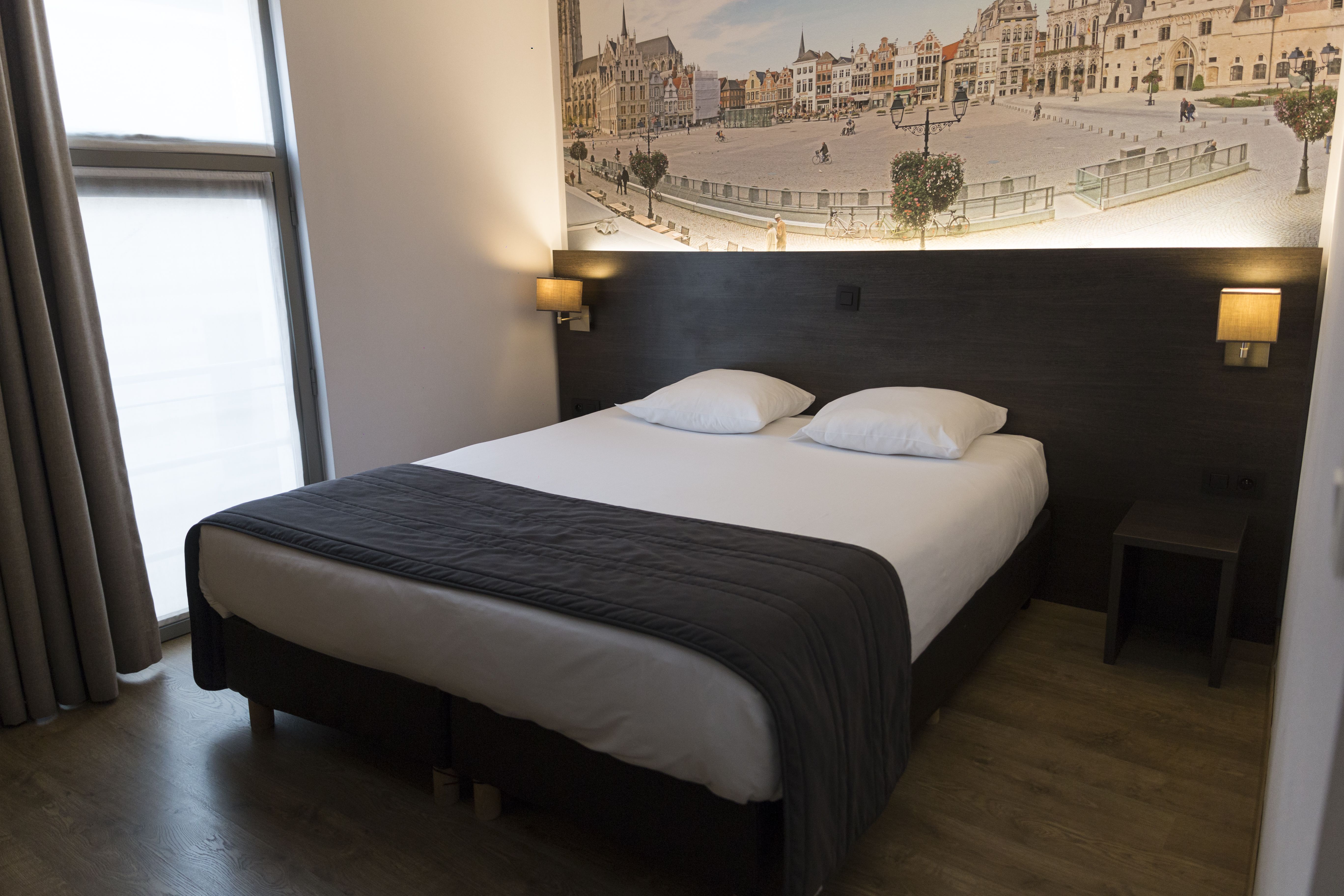 Hotel Drie Paardekens cover