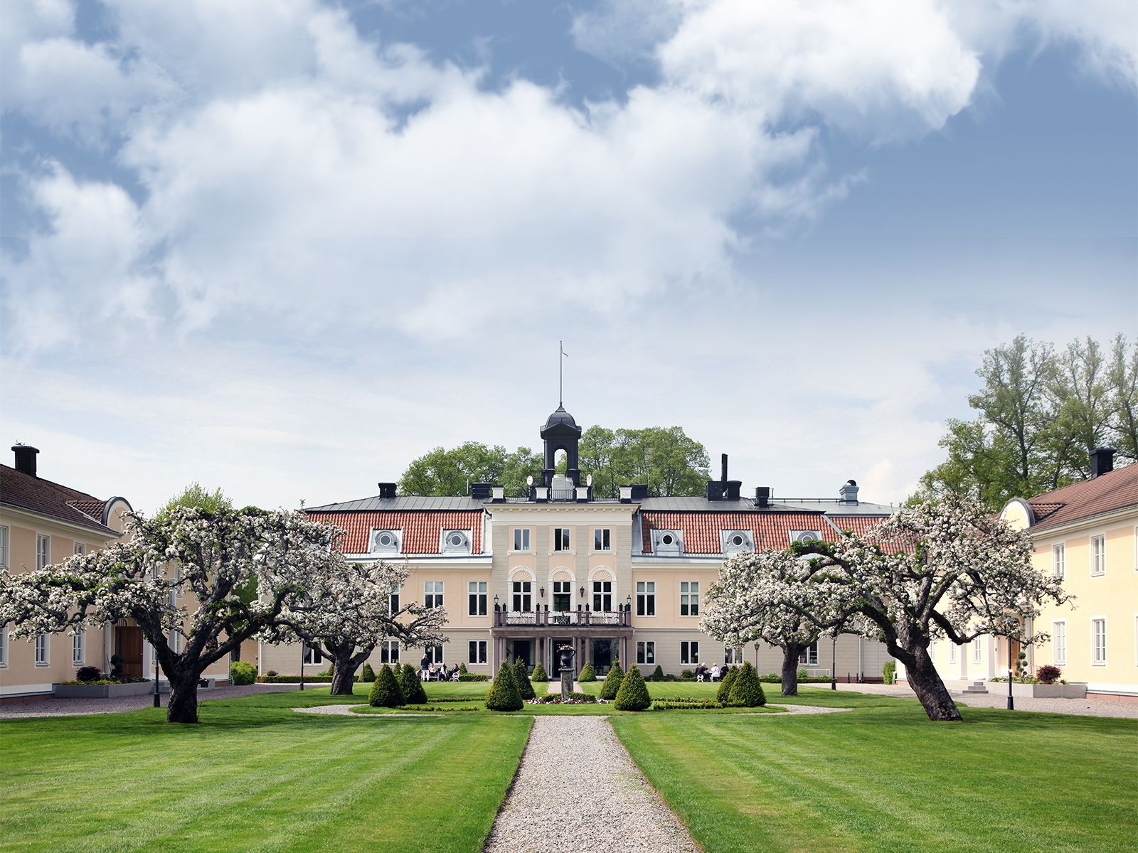 Södertuna Slott cover