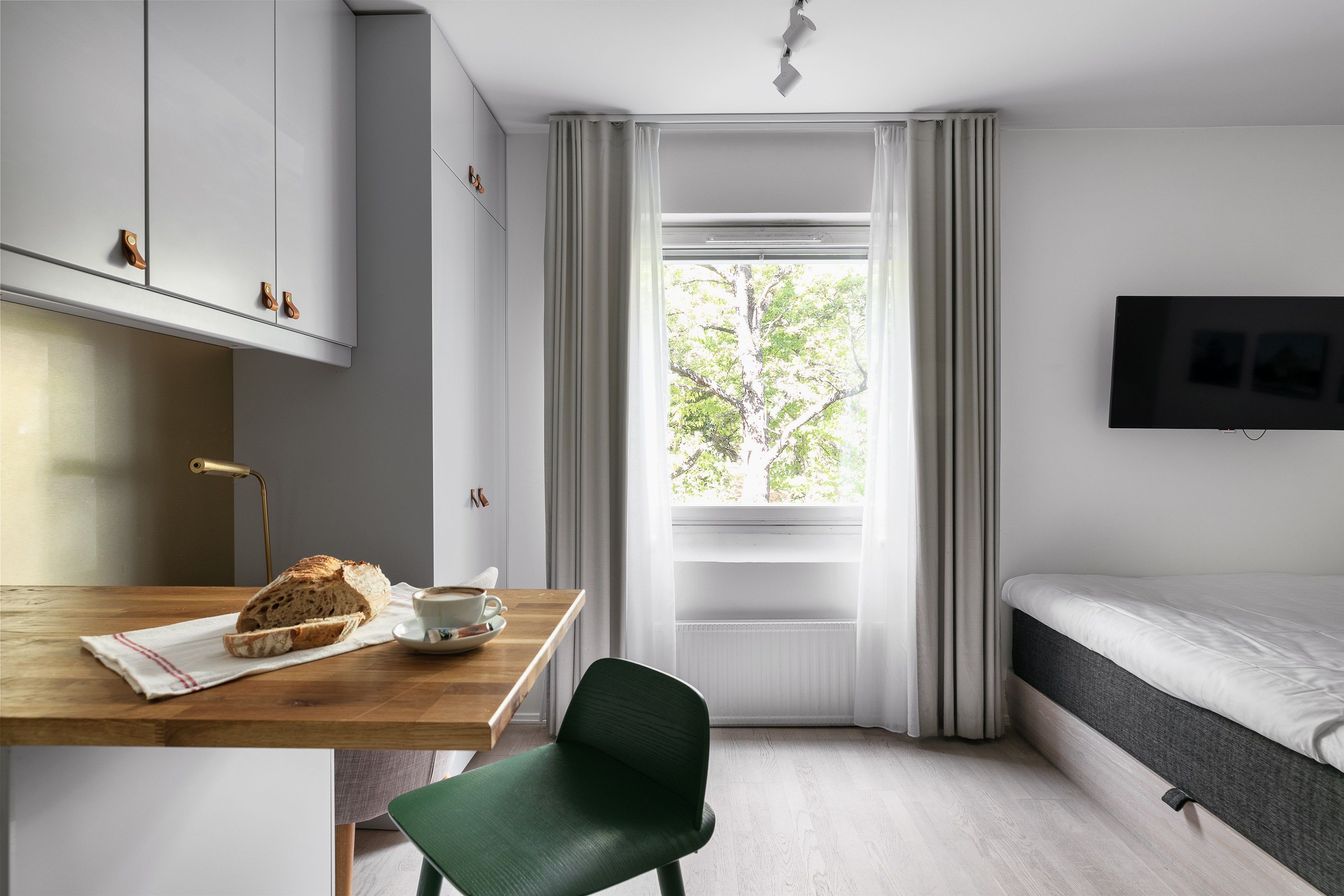 Avanti Hotel Apartments