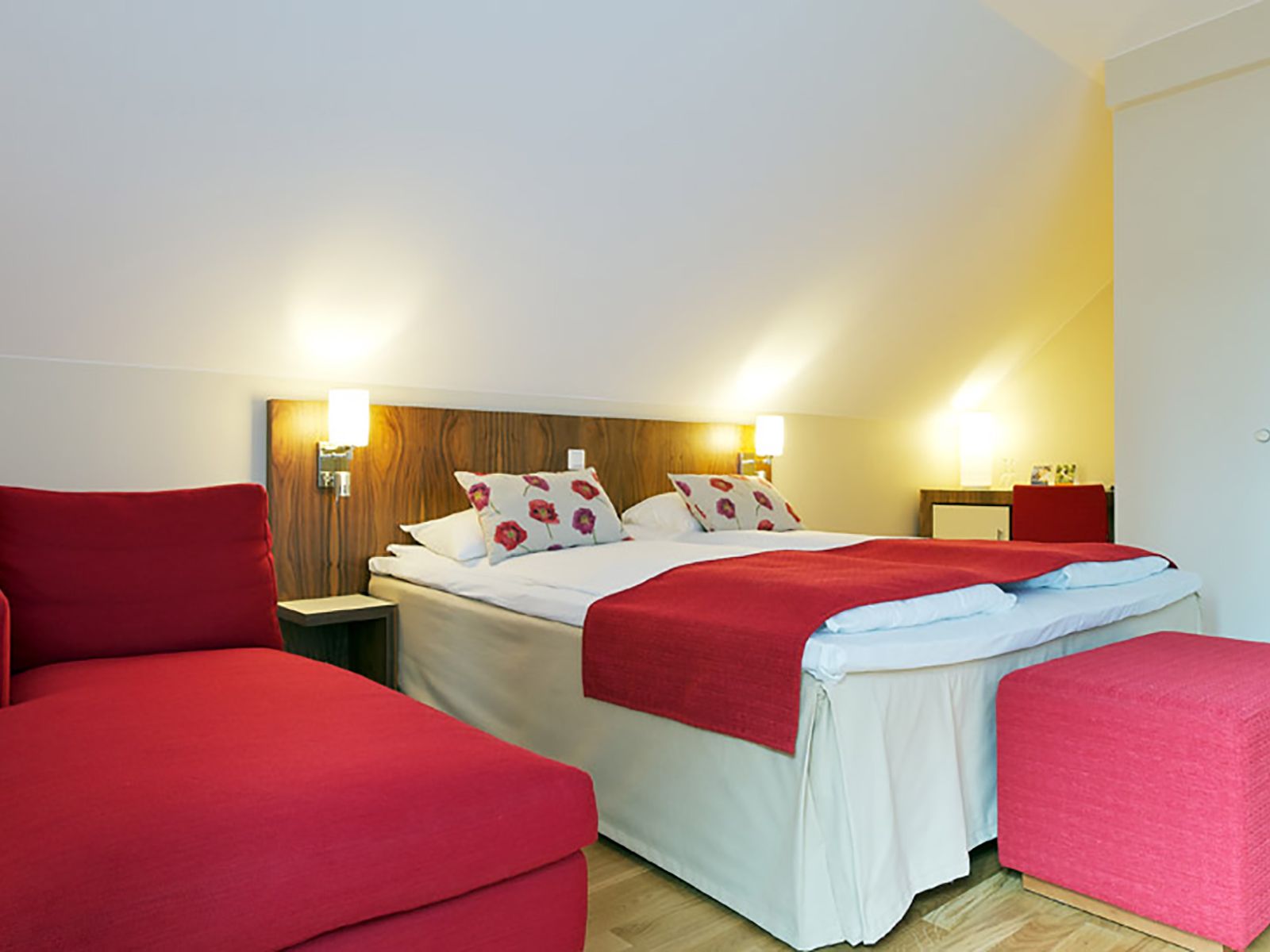 Quality Hotel Grand Kristiansund cover