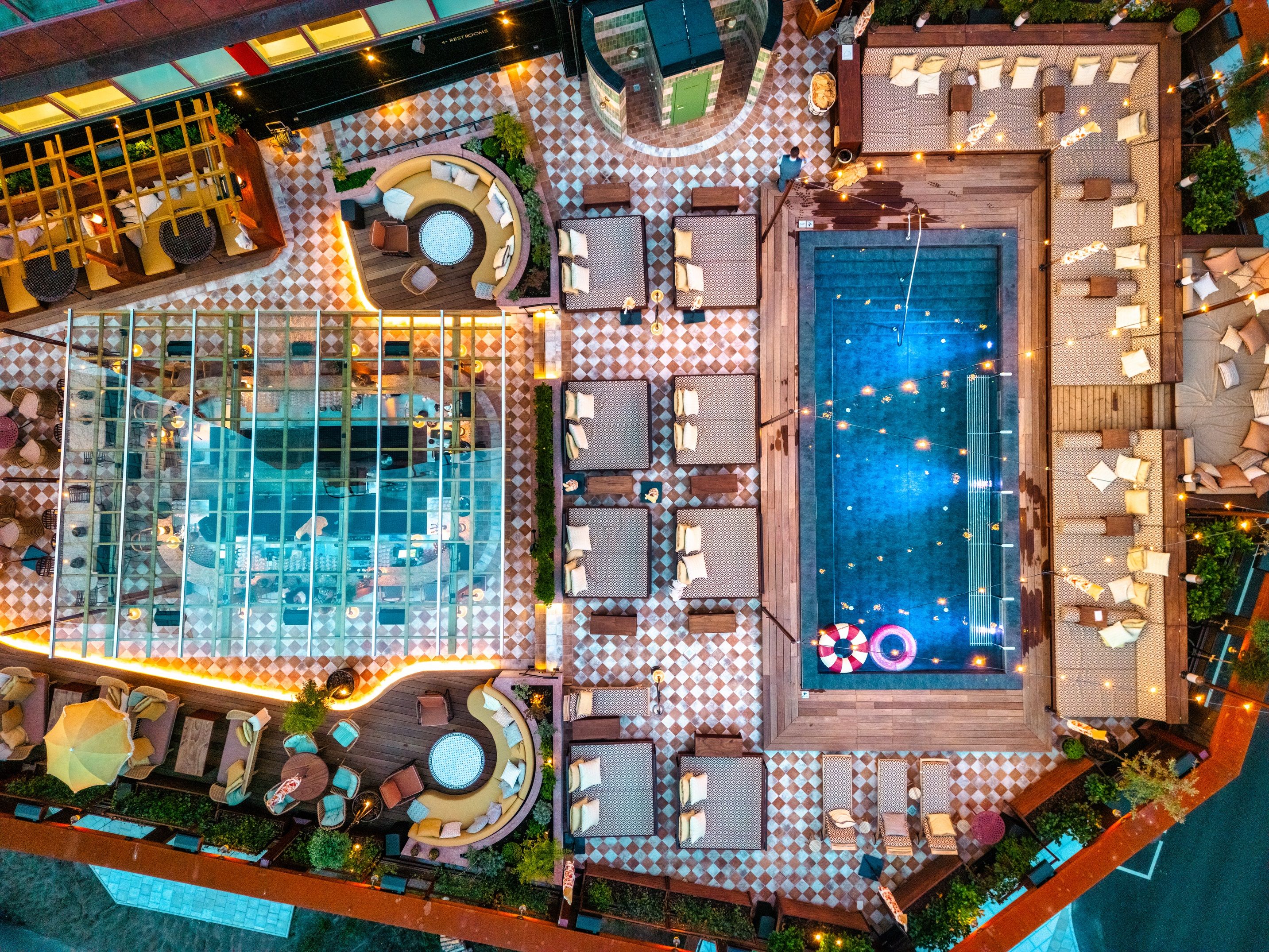 Jacy'z Hotel & Resort cover