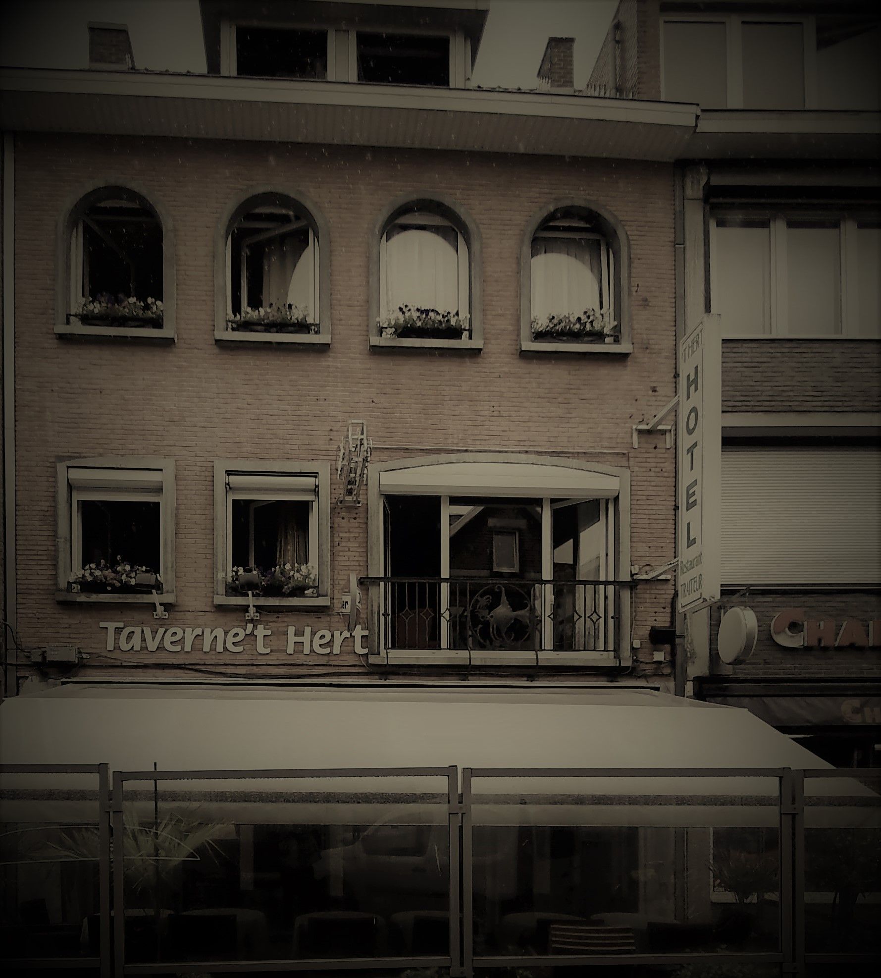 Hotel 't Hert cover