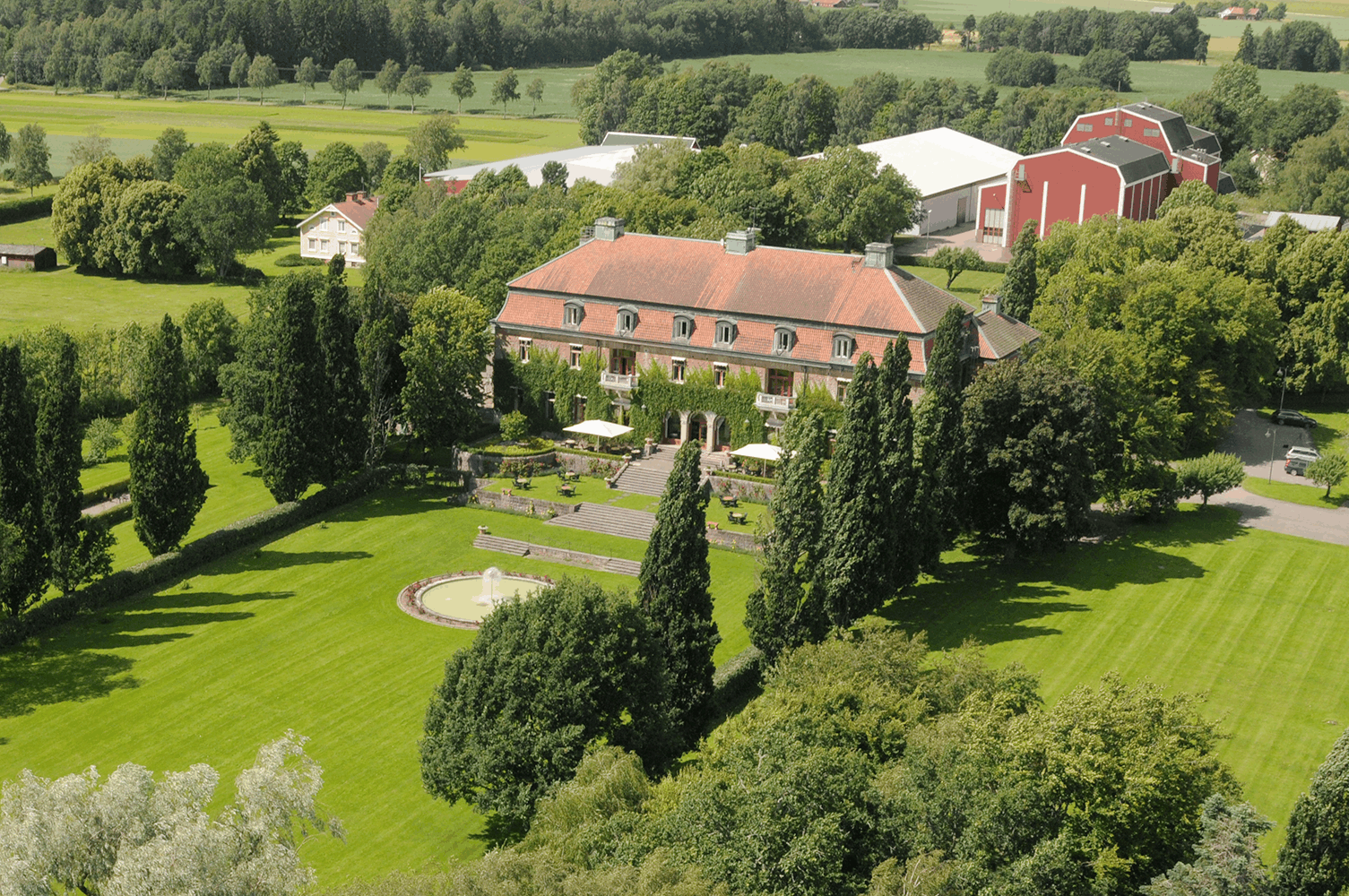 Bjertorp Slott cover