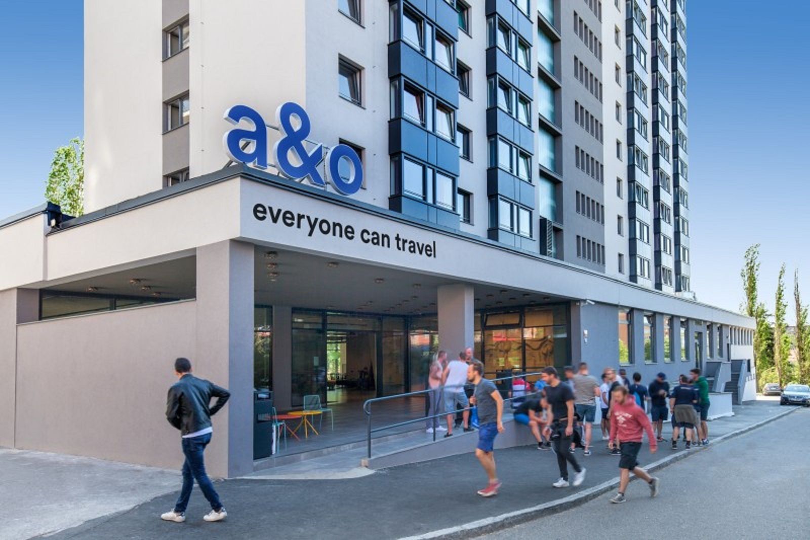 A&O Prag Rhea cover