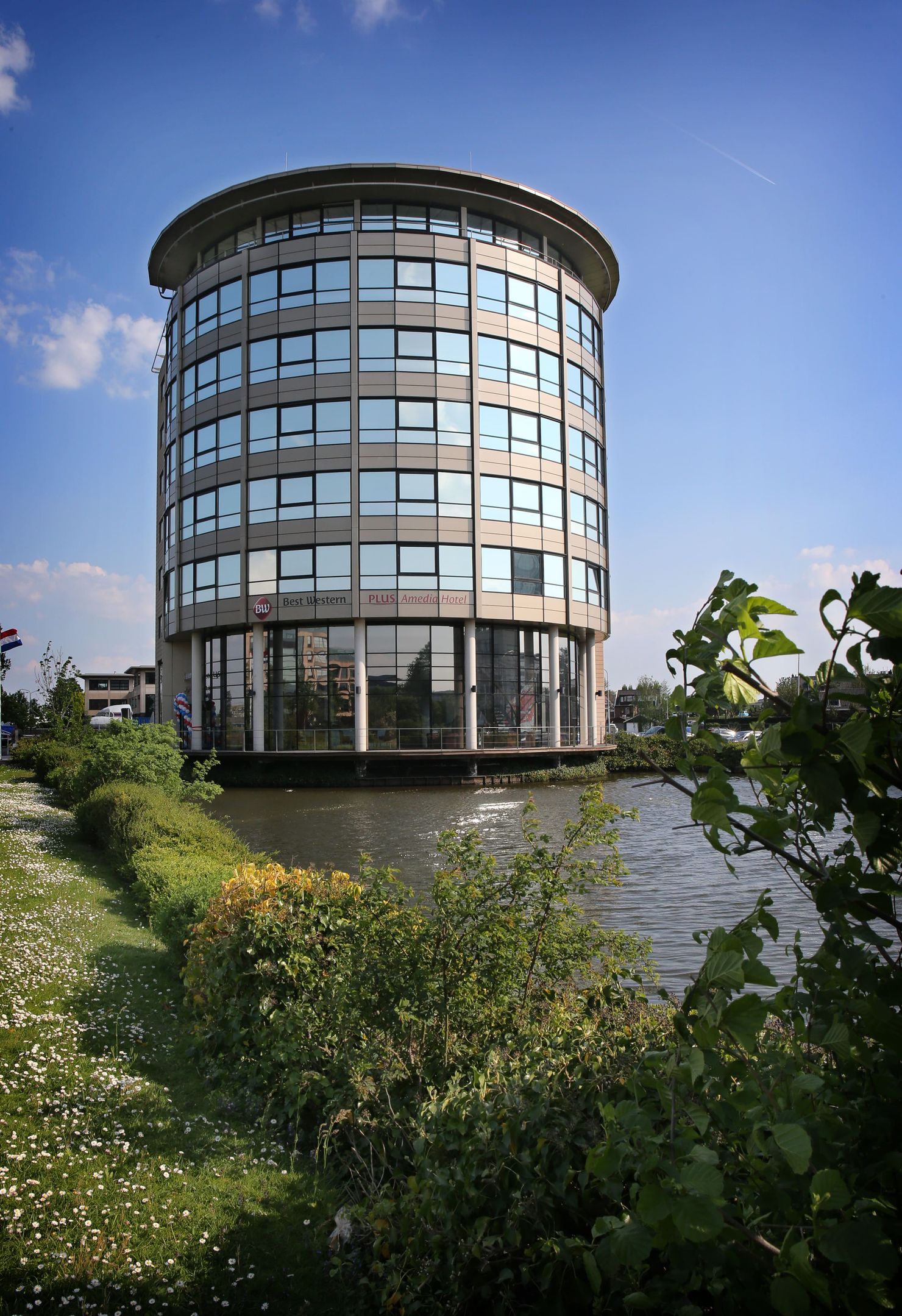 AMEDIA Hotel Amsterdam Airport