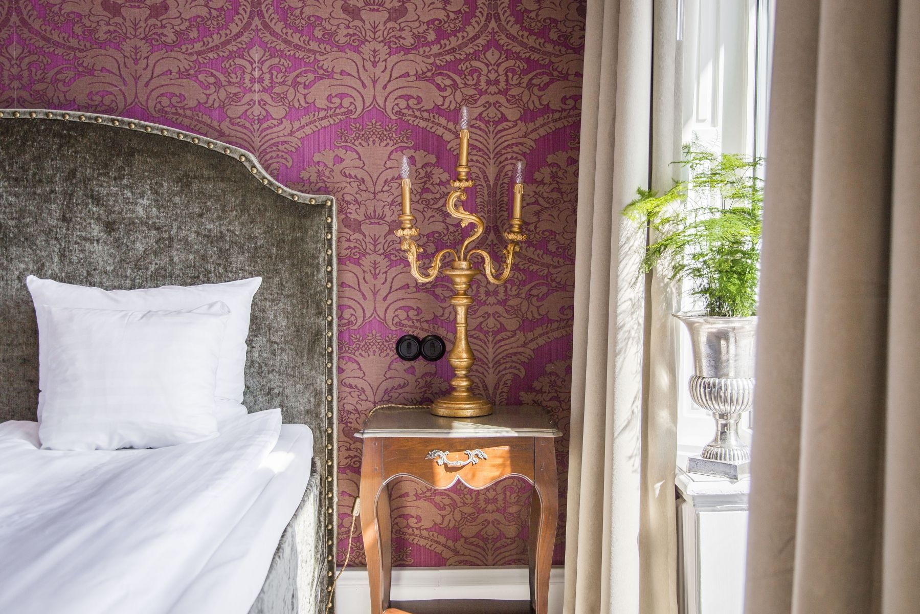 Varbergs Stadshotell & Asia Spa cover