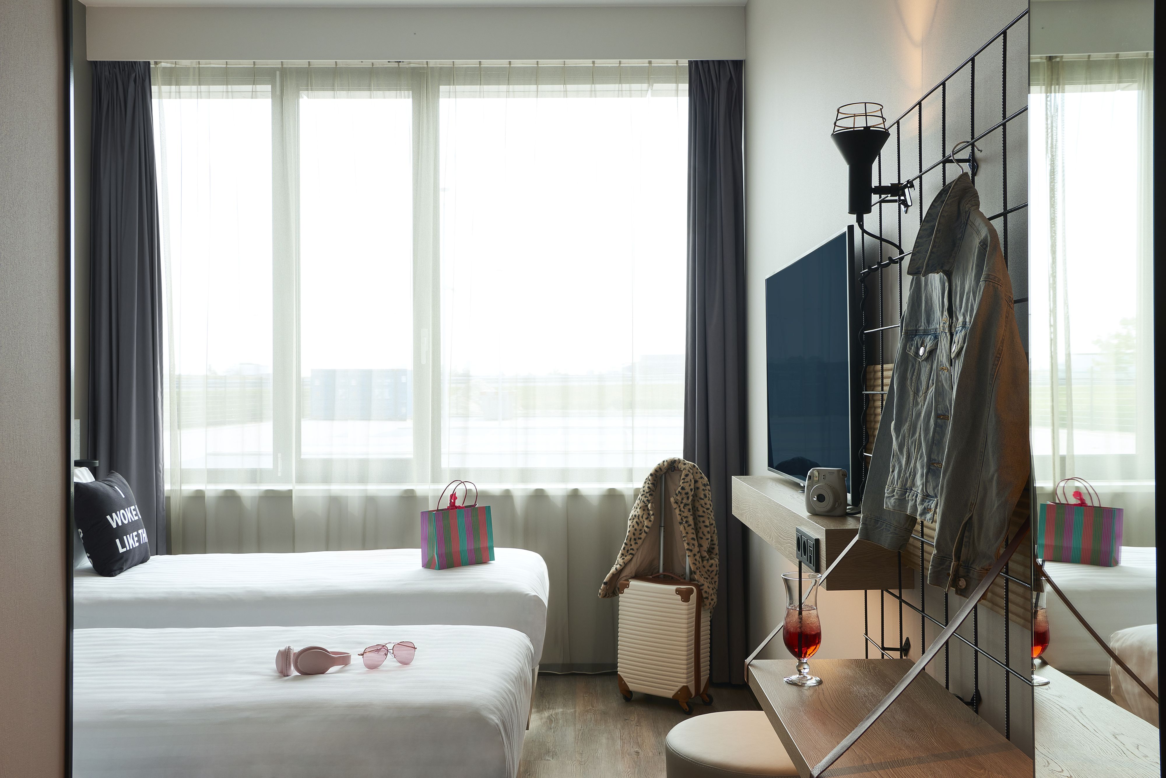 Moxy Amsterdam Schiphol Airport