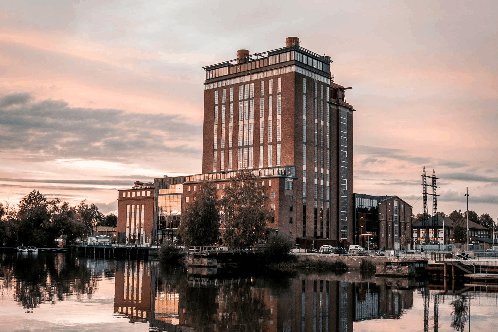 The Steam Hotel
