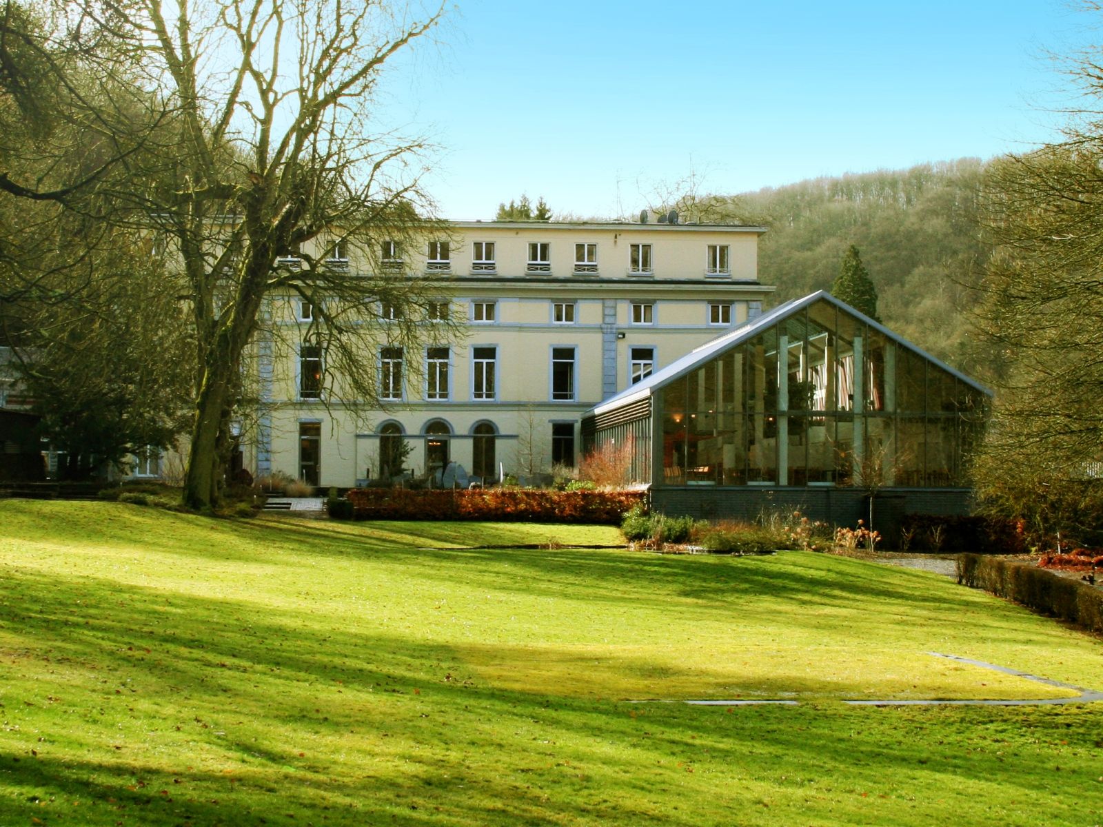Castel de Pont-à-Lesse