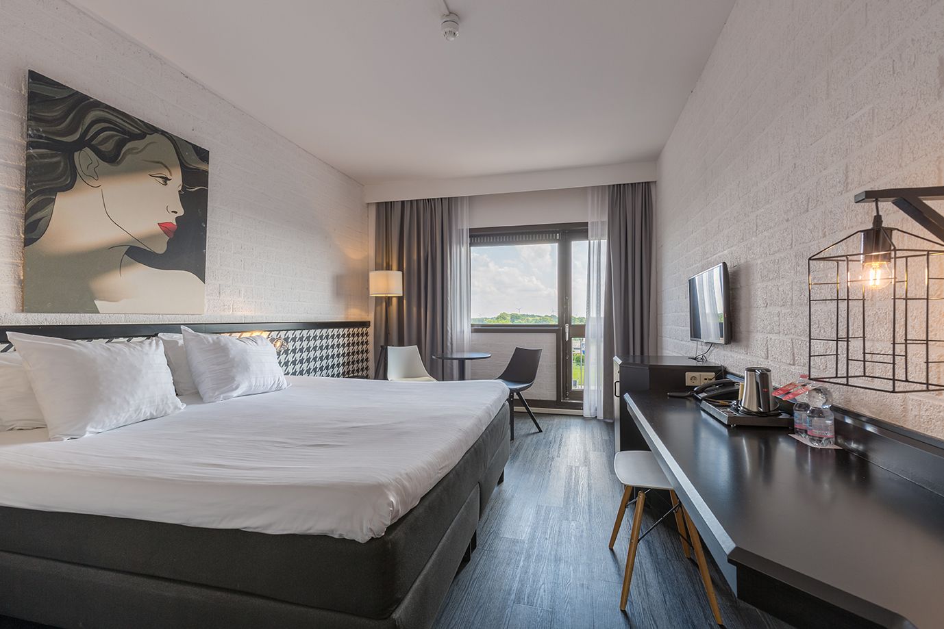 Leonardo Hotel Lelystad City Center cover