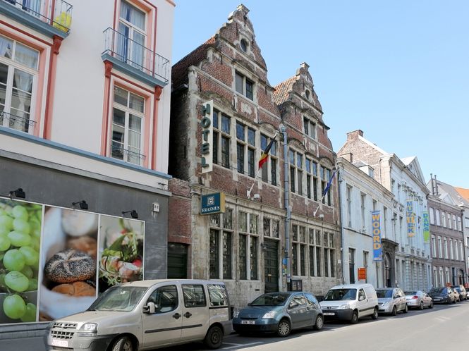 Erasmus Hotel