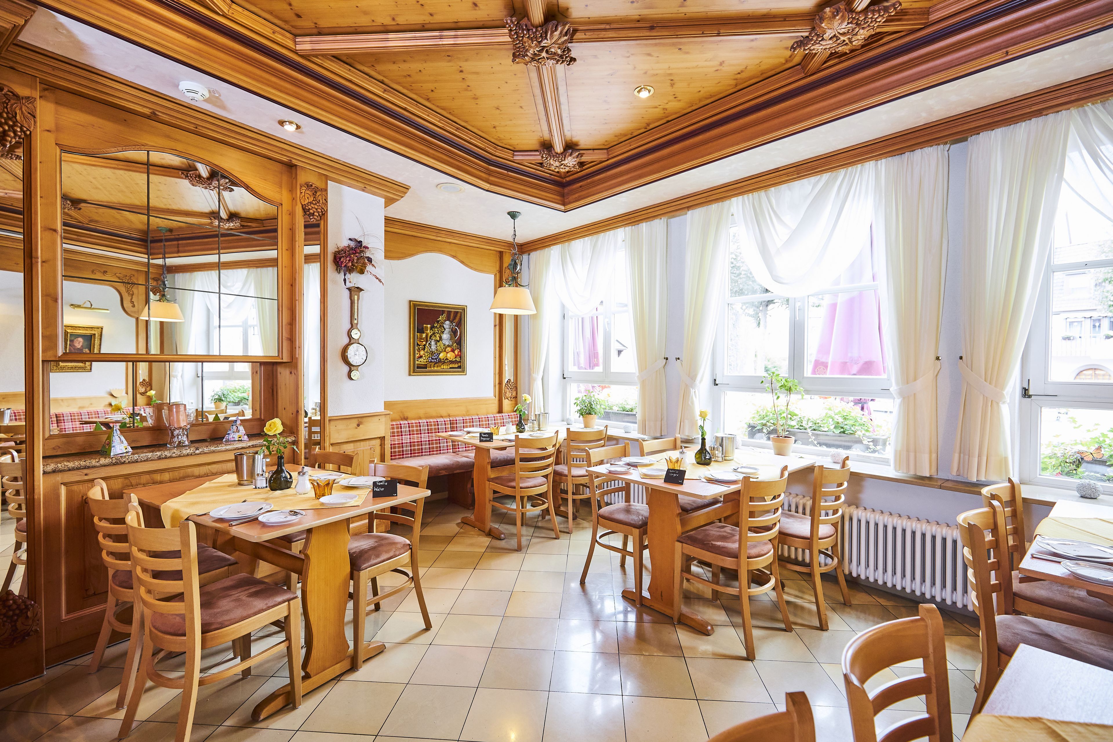 Flair Hotel Weinstube Lochner cover