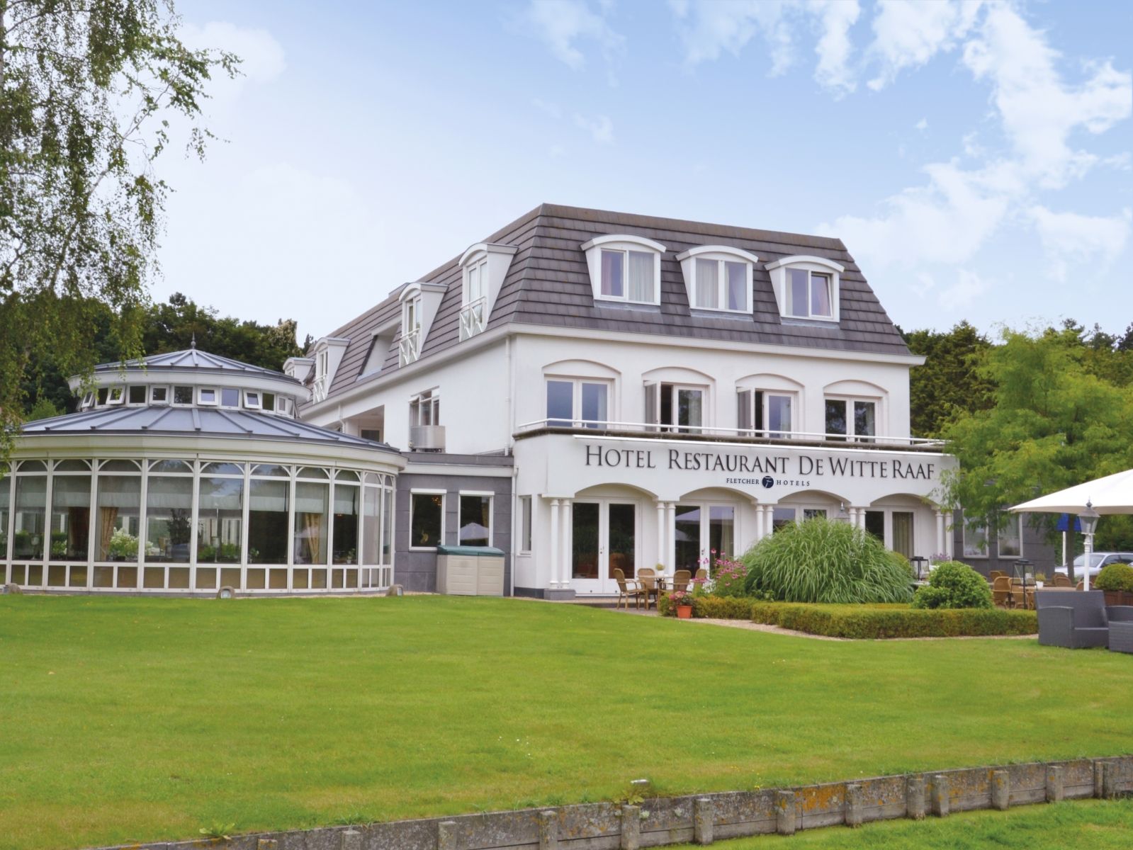 Fletcher Hotel-Restaurant De Witte Raaf cover