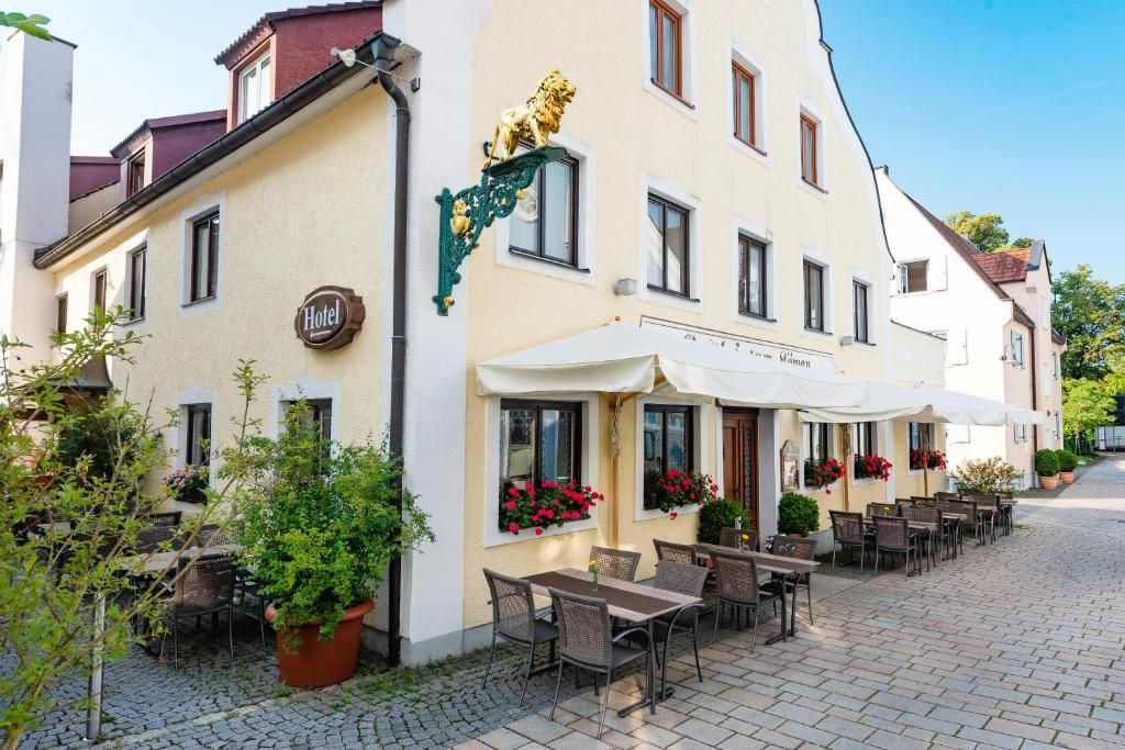 Hotel zum Löwen - Weißenhorn
