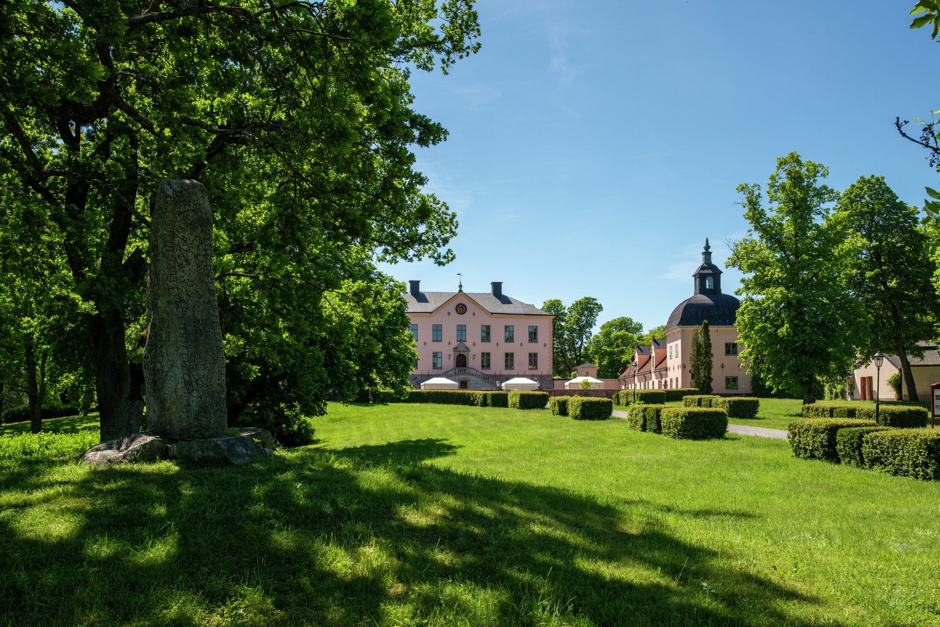 Hesselby Slott cover