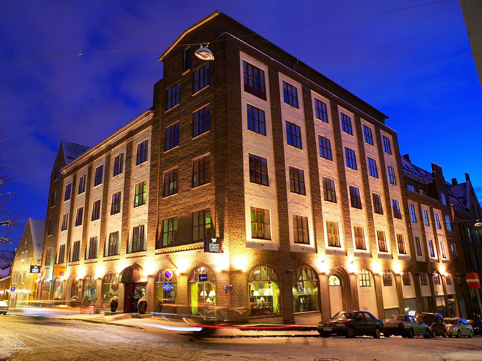Home Hotel Bryggen cover