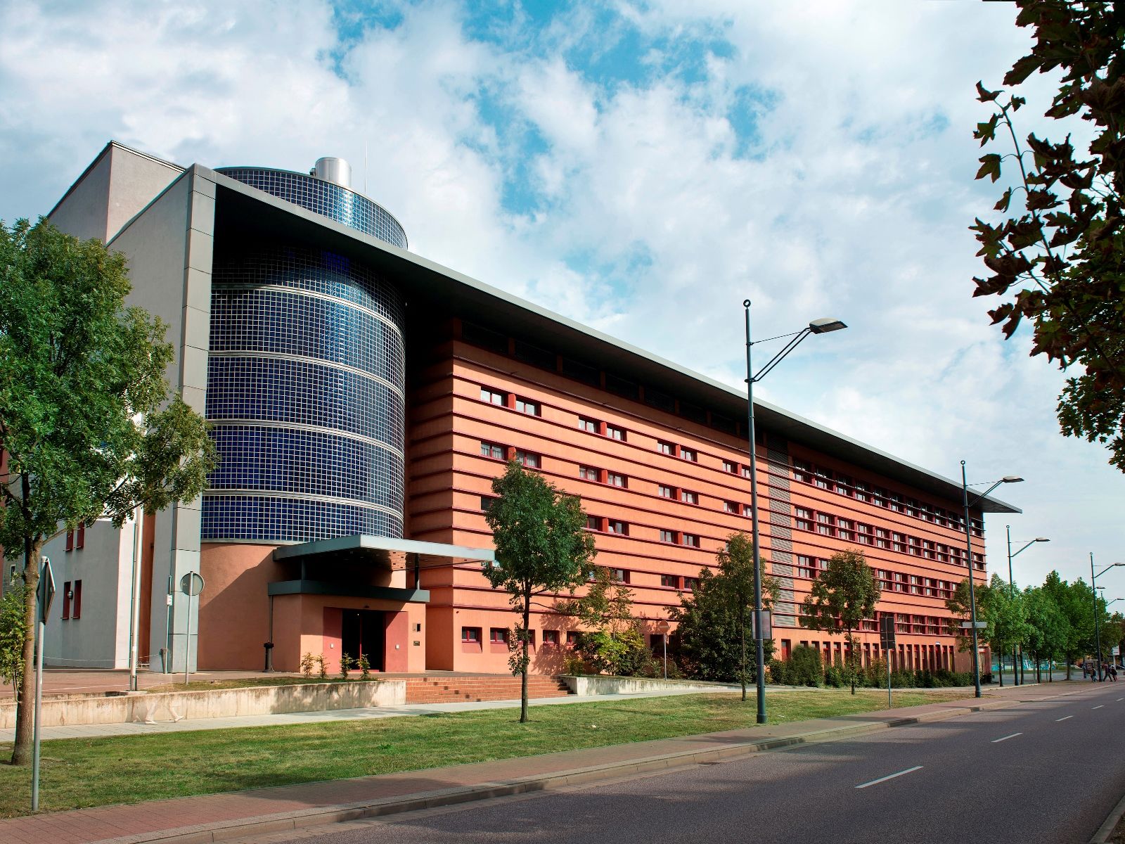 TRYP by Wyndham Halle