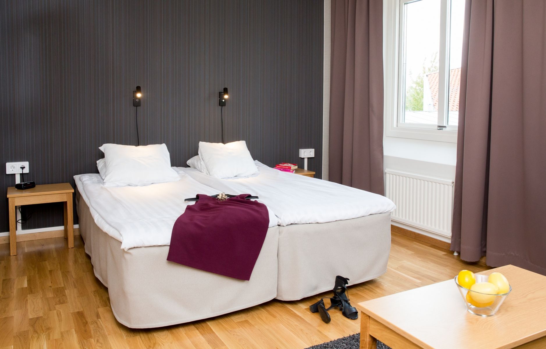 Hotell & Vandrarhem Svanen cover