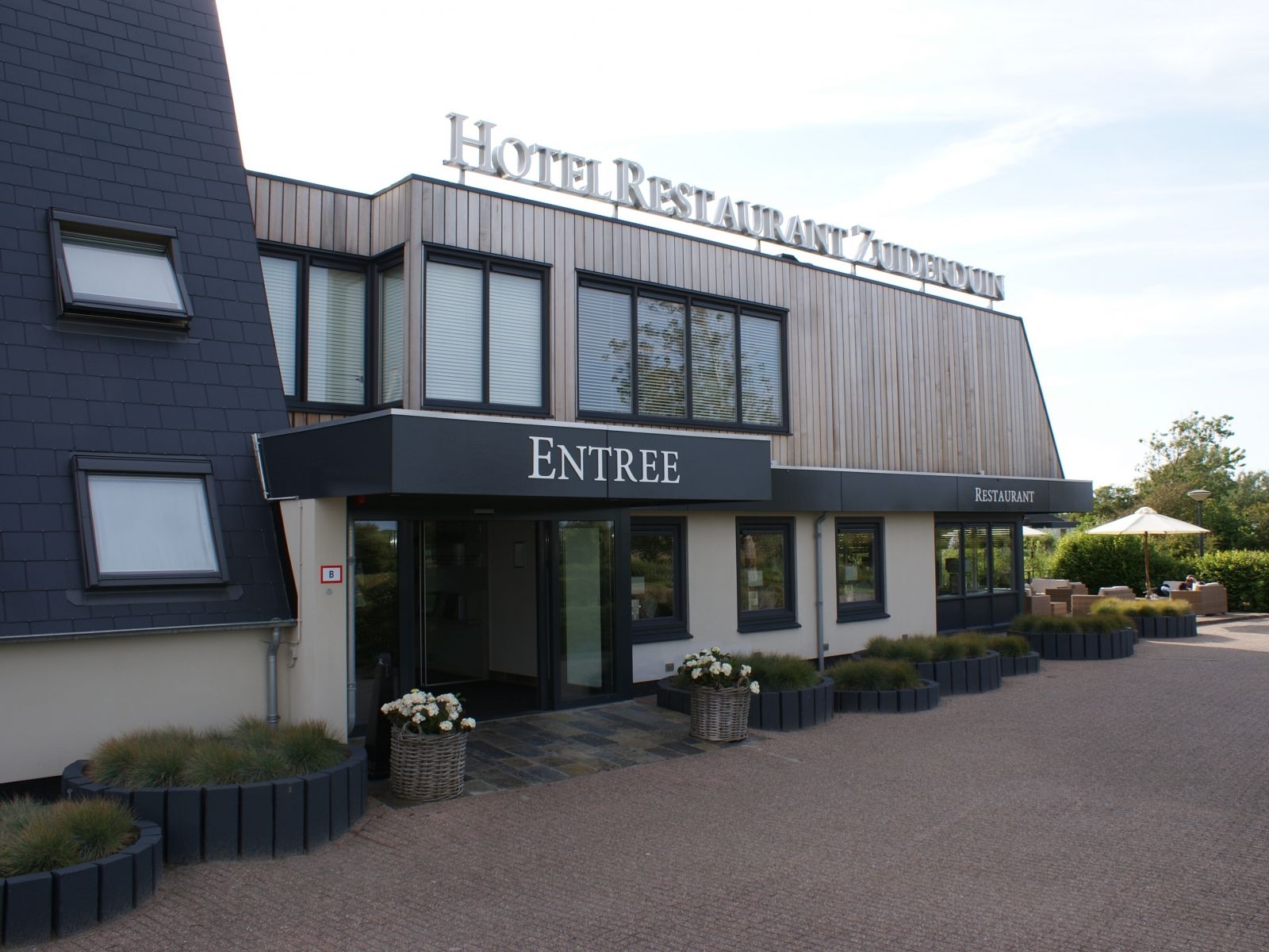 Fletcher Zuiderduin Beachhotel cover