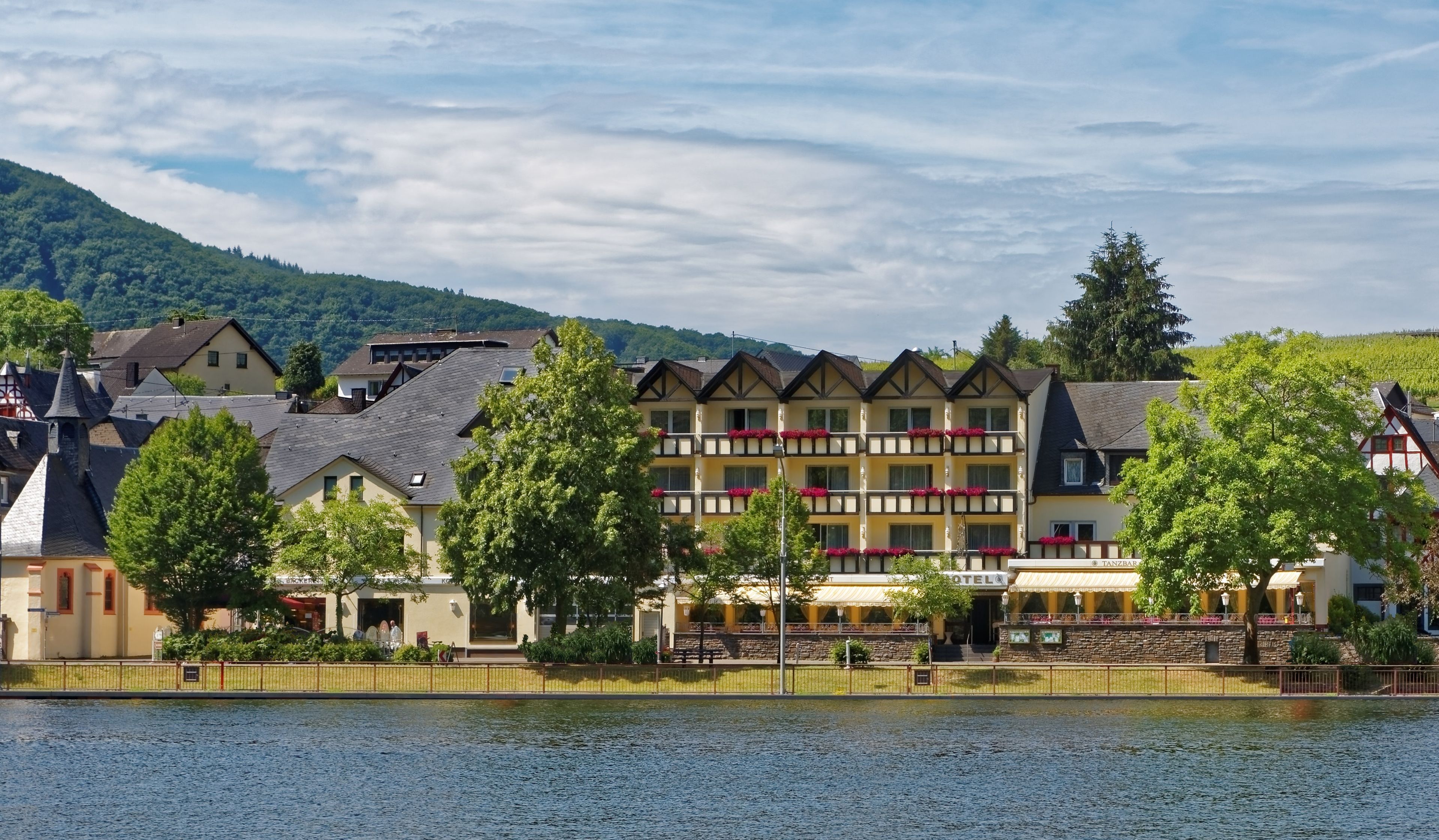 Moselstern Hotel Weinhaus Fuhrmann cover
