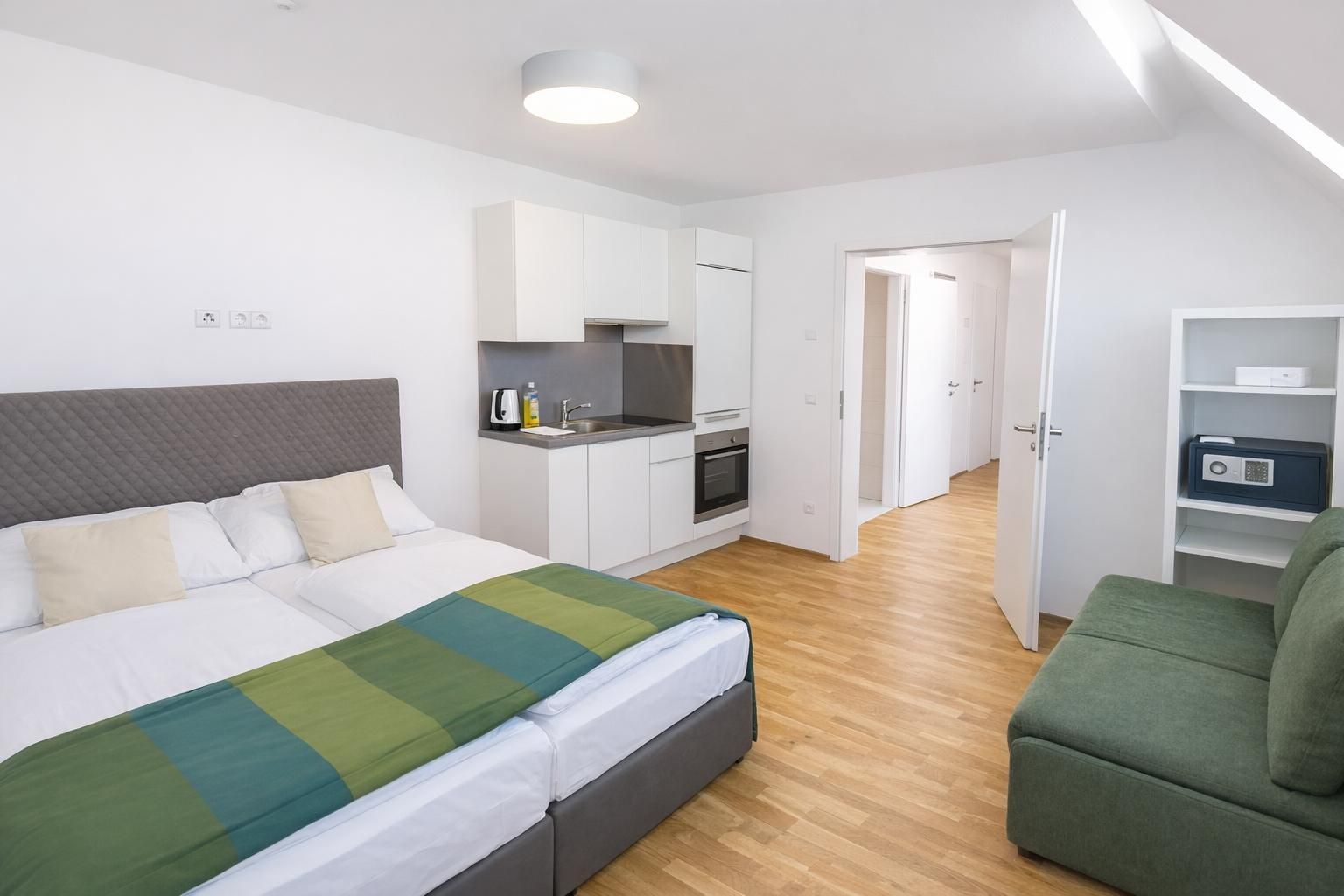 Smart Apart Living cover