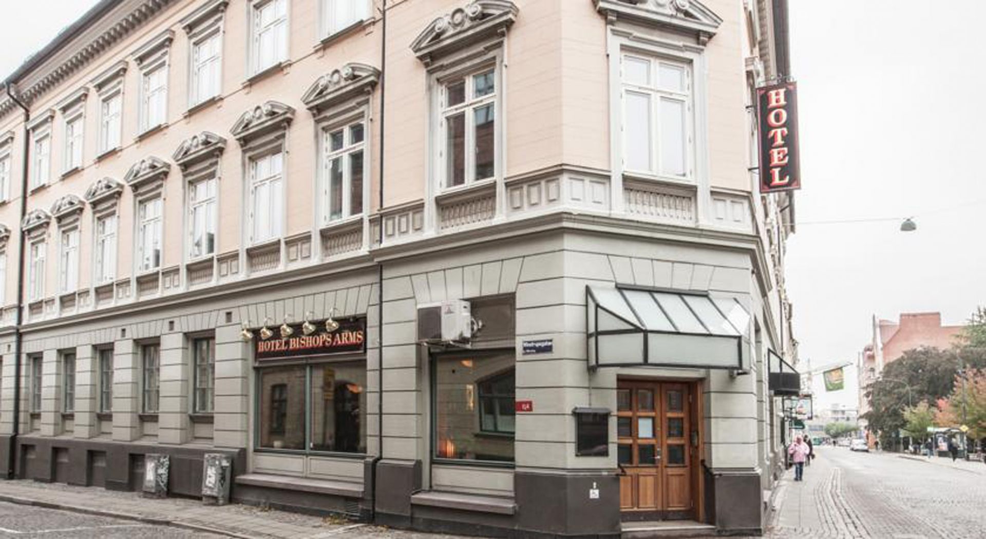 Hotel Bishops Arms Lund cover