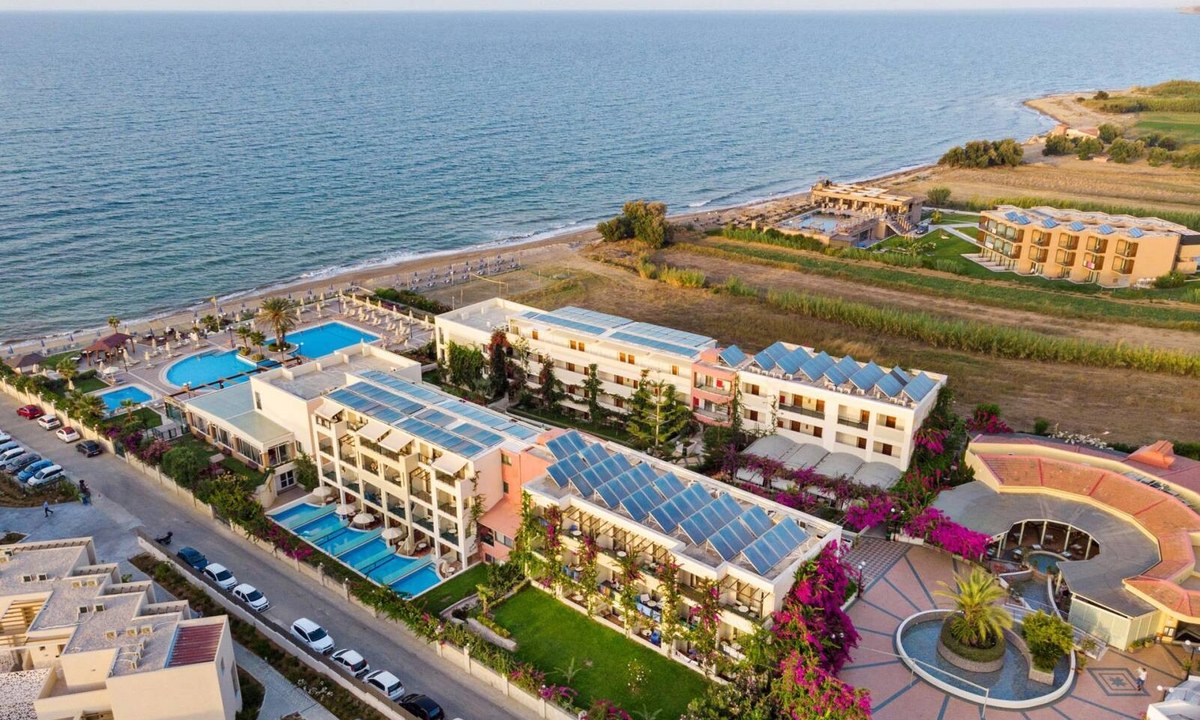 Hydramis Palace Resort cover