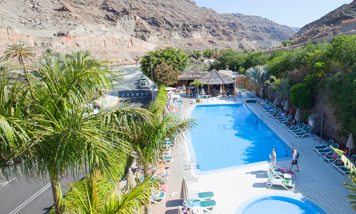 Hotel Livvo Costa Taurito cover