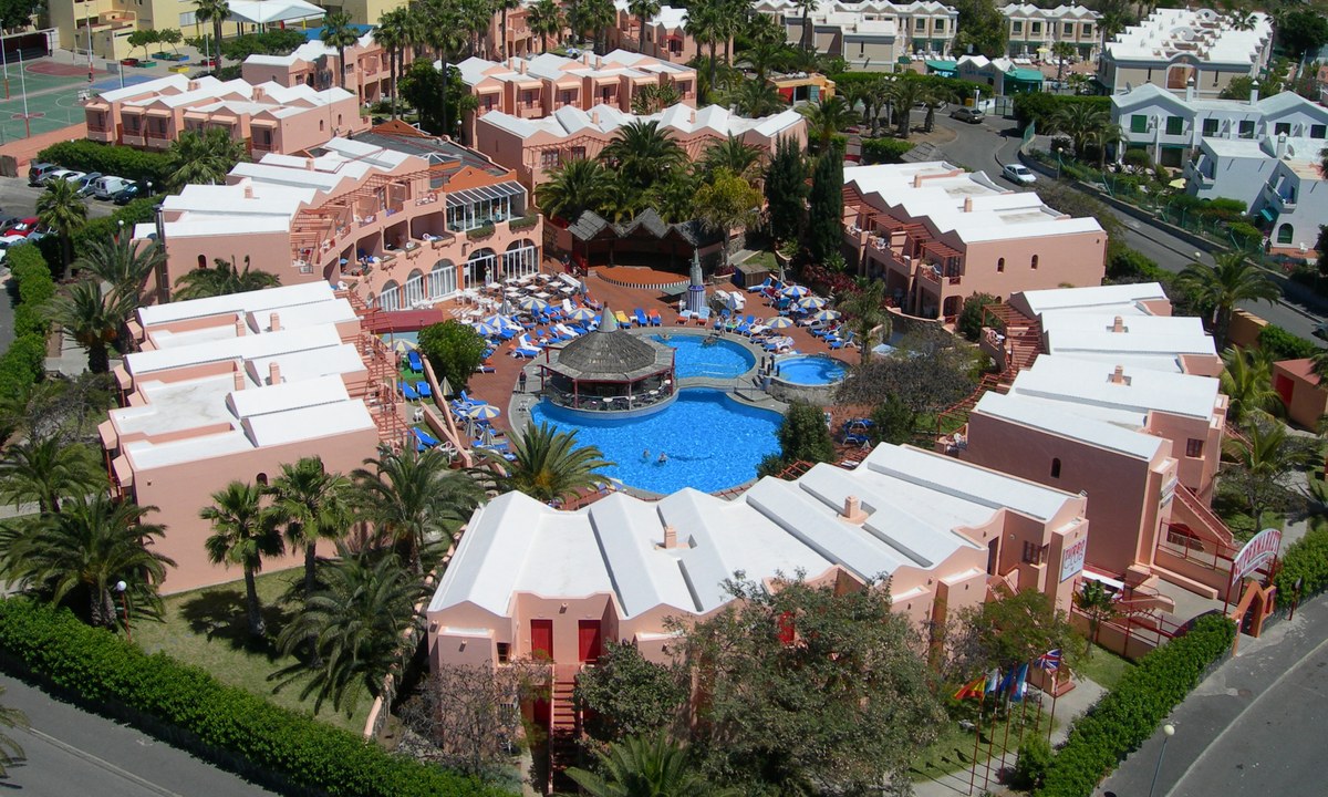Turbo Club Apartments cover