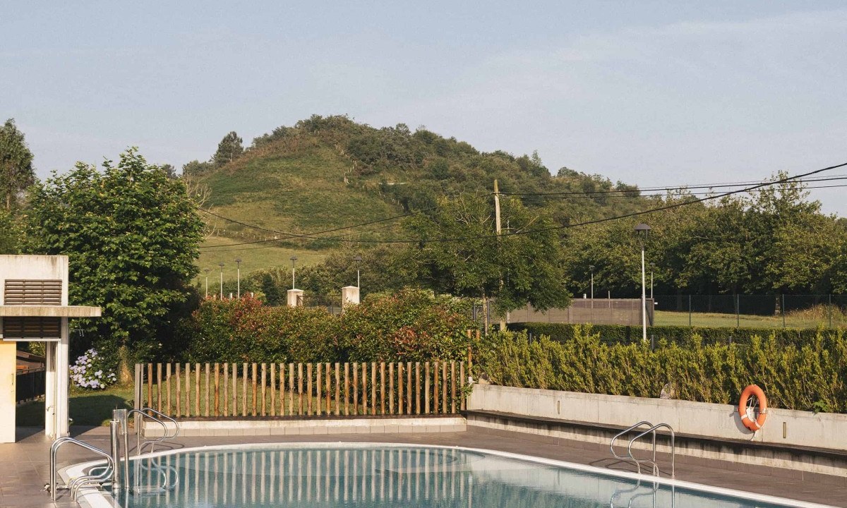Wecamp San Sebastián cover