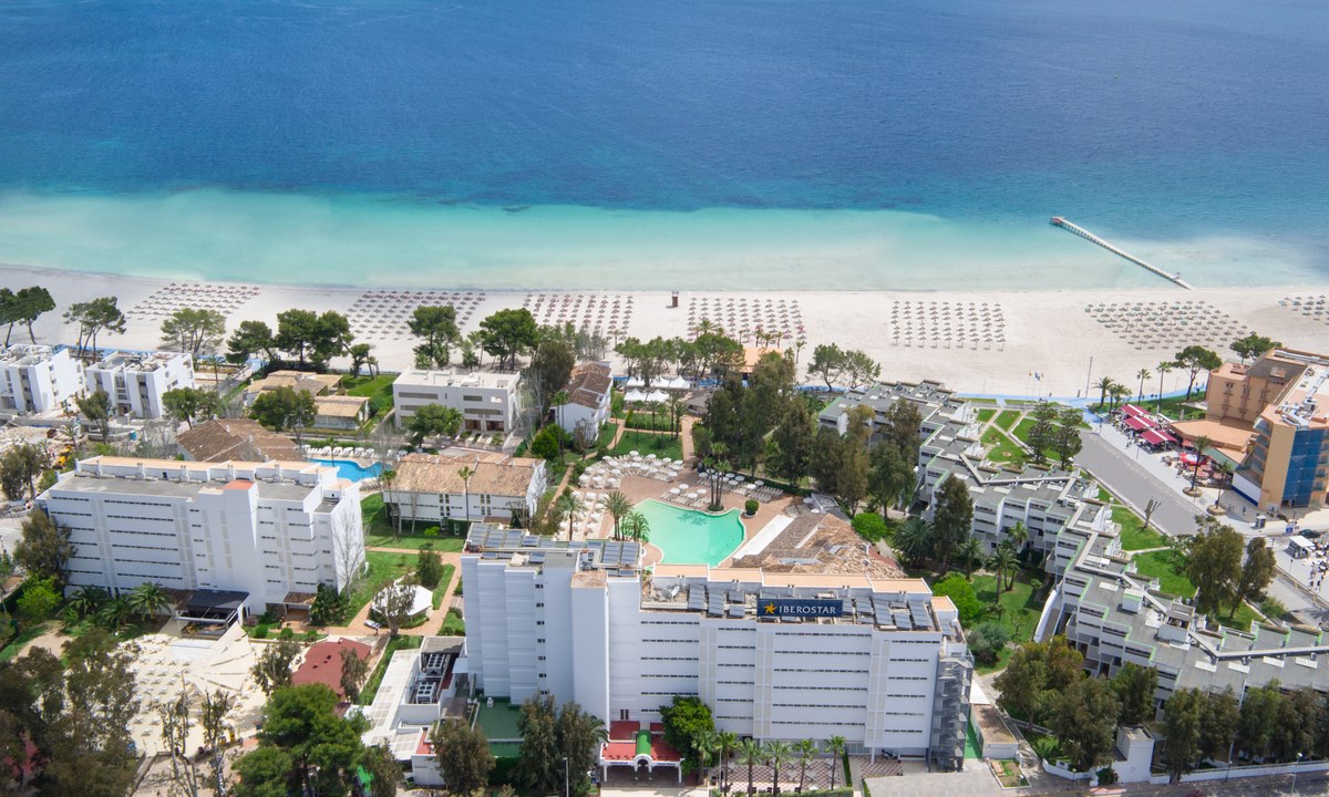 Hotel Iberostar Waves Ciudad Blanca cover