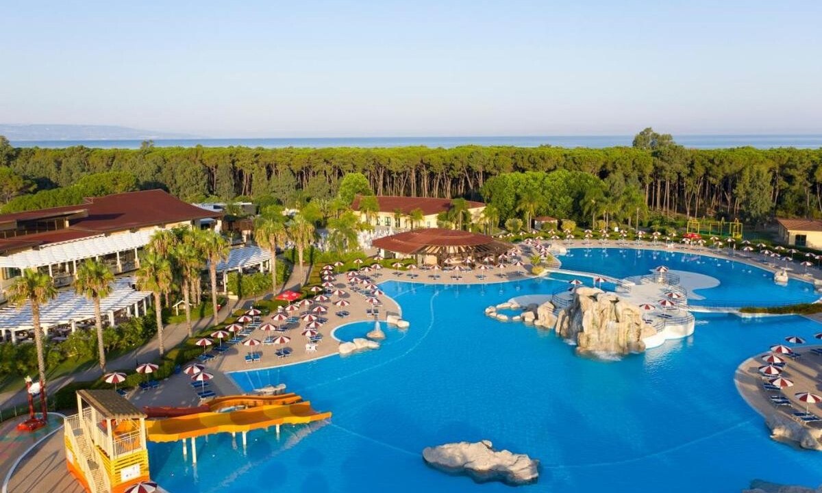 Resort Hotel Falkensteiner Club Funimation Garden Calabria cover