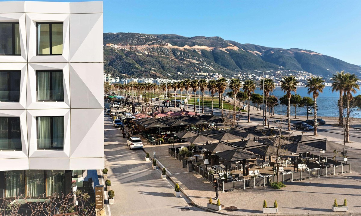Chic Hotel & Spa cover
