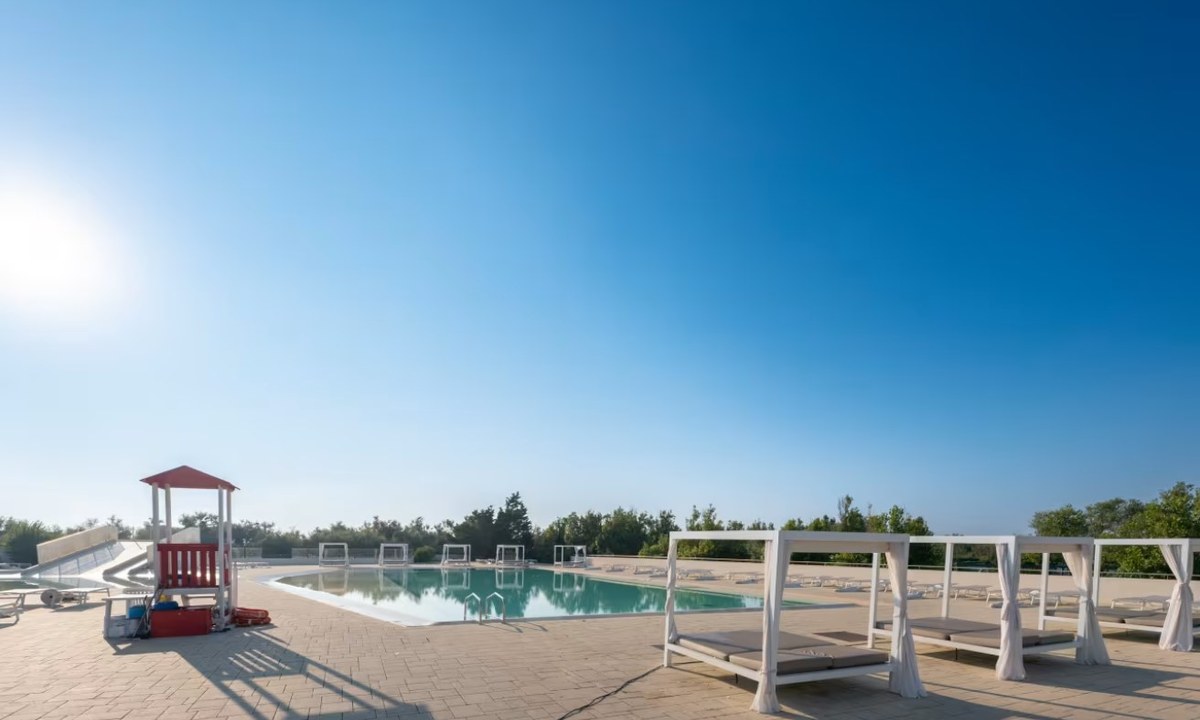 Rosapineta Camping Village cover