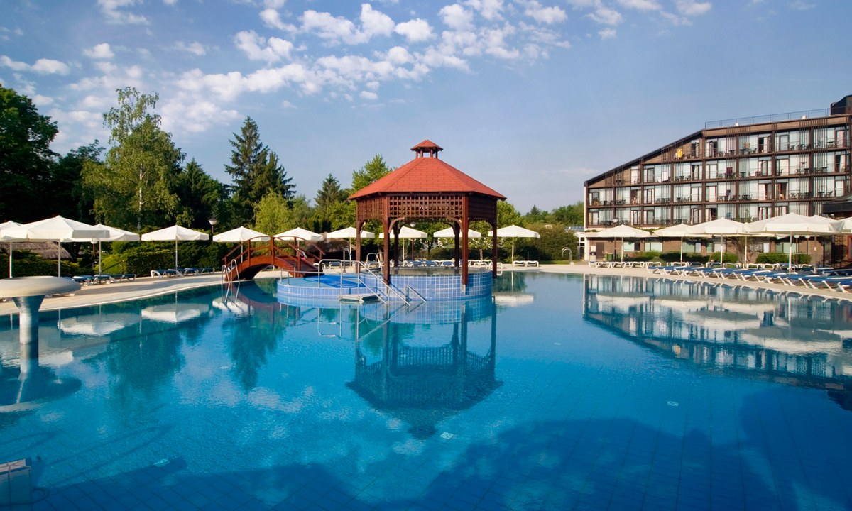 Hotel Ajda cover